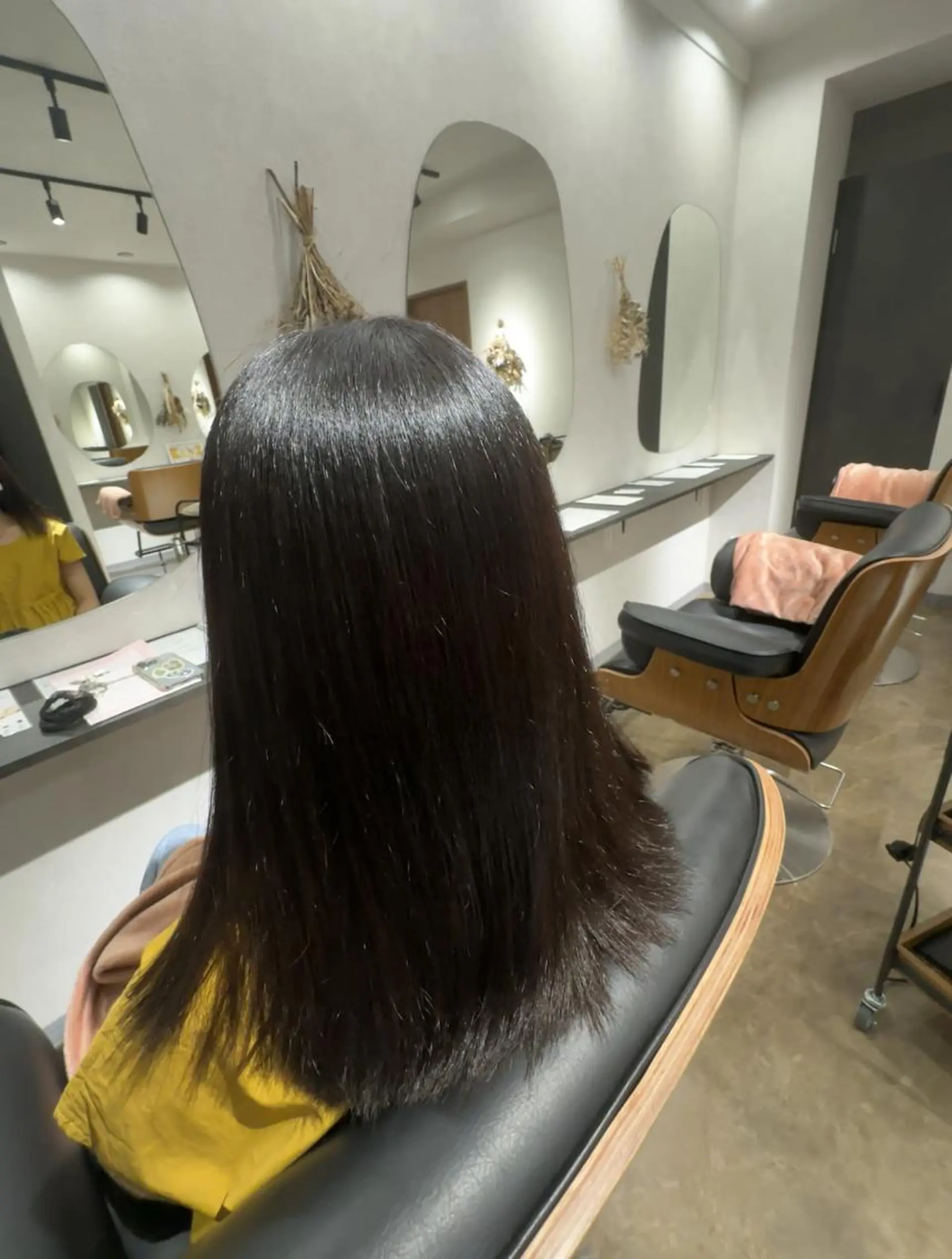 セミロング 癖撃退し隊サロンの人 名古屋 栄 矢場町のヘアスタイル