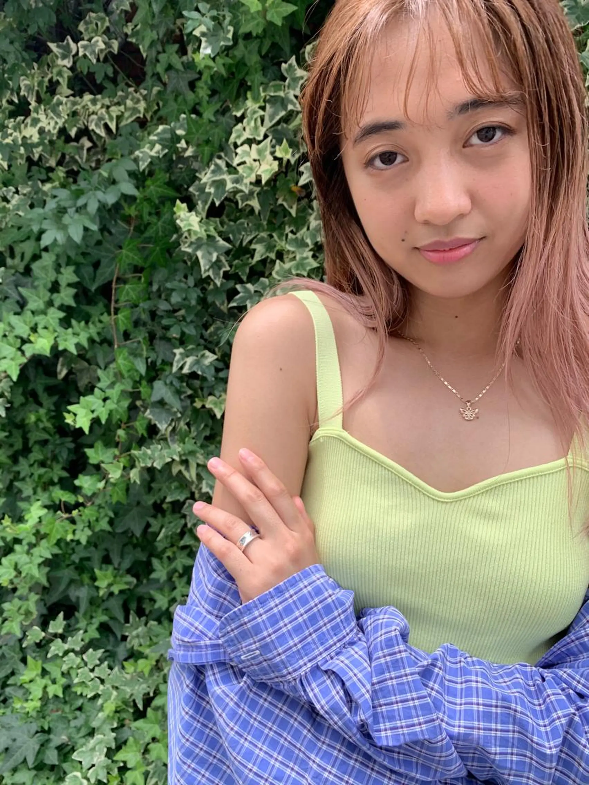 ロング カラー バレイヤージュ グラデーションカラー ピンクカラー レイヤーカット カット 艶ハイトーン/ヘア アレンジAYAKAのヘアスタイル