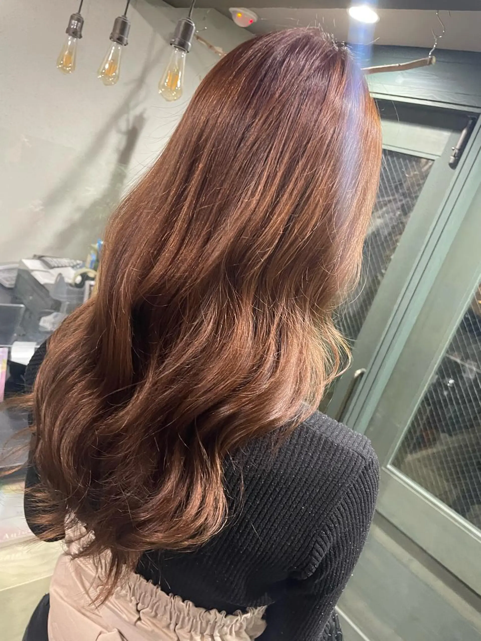 ロング 石川 聖奈のヘアスタイル