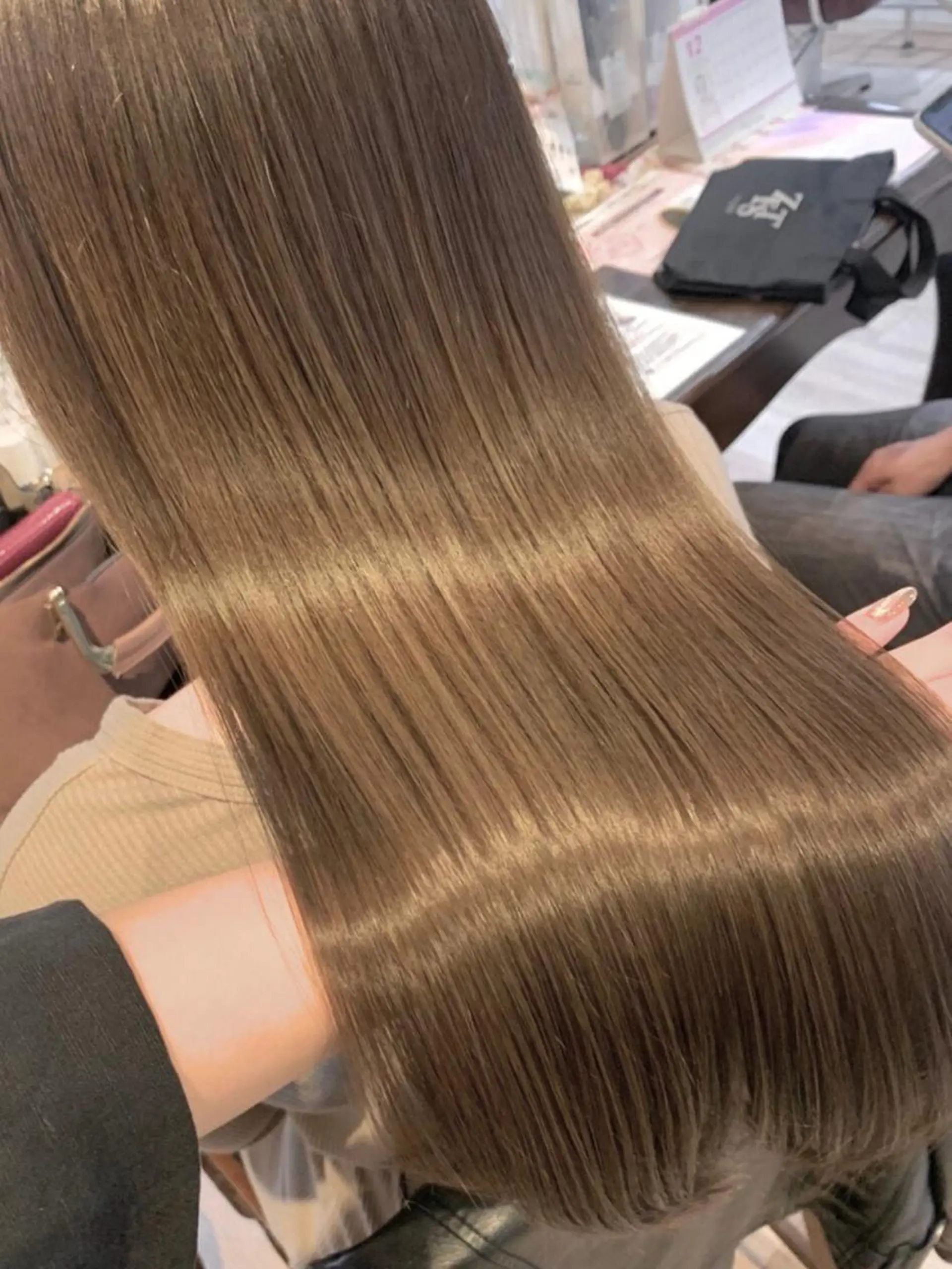 ロング 髪質改善 トリートメント ウルフ/センタ- パート【ナナミ】のヘアスタイル