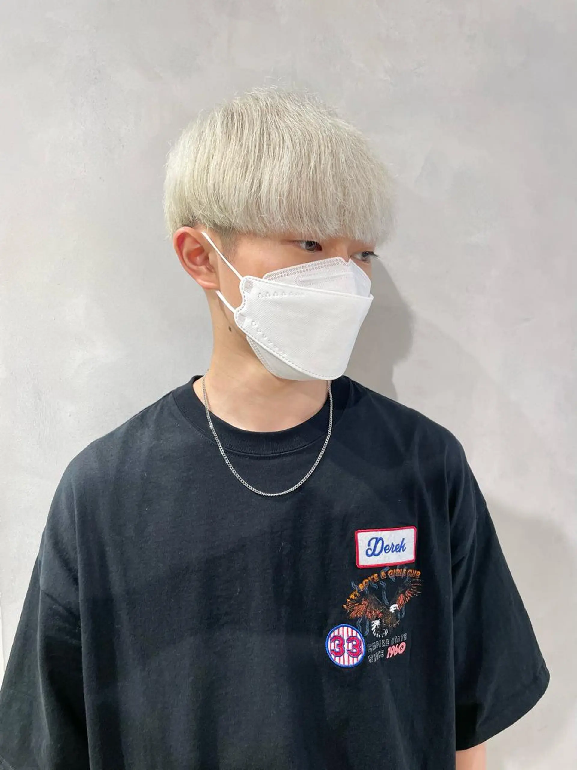 ショート カラー メンズ ヘアカラー トリートメント ヘアセット meme原宿所属・ブロンド・ハイトーン ／遠藤将太のヘアスタイル