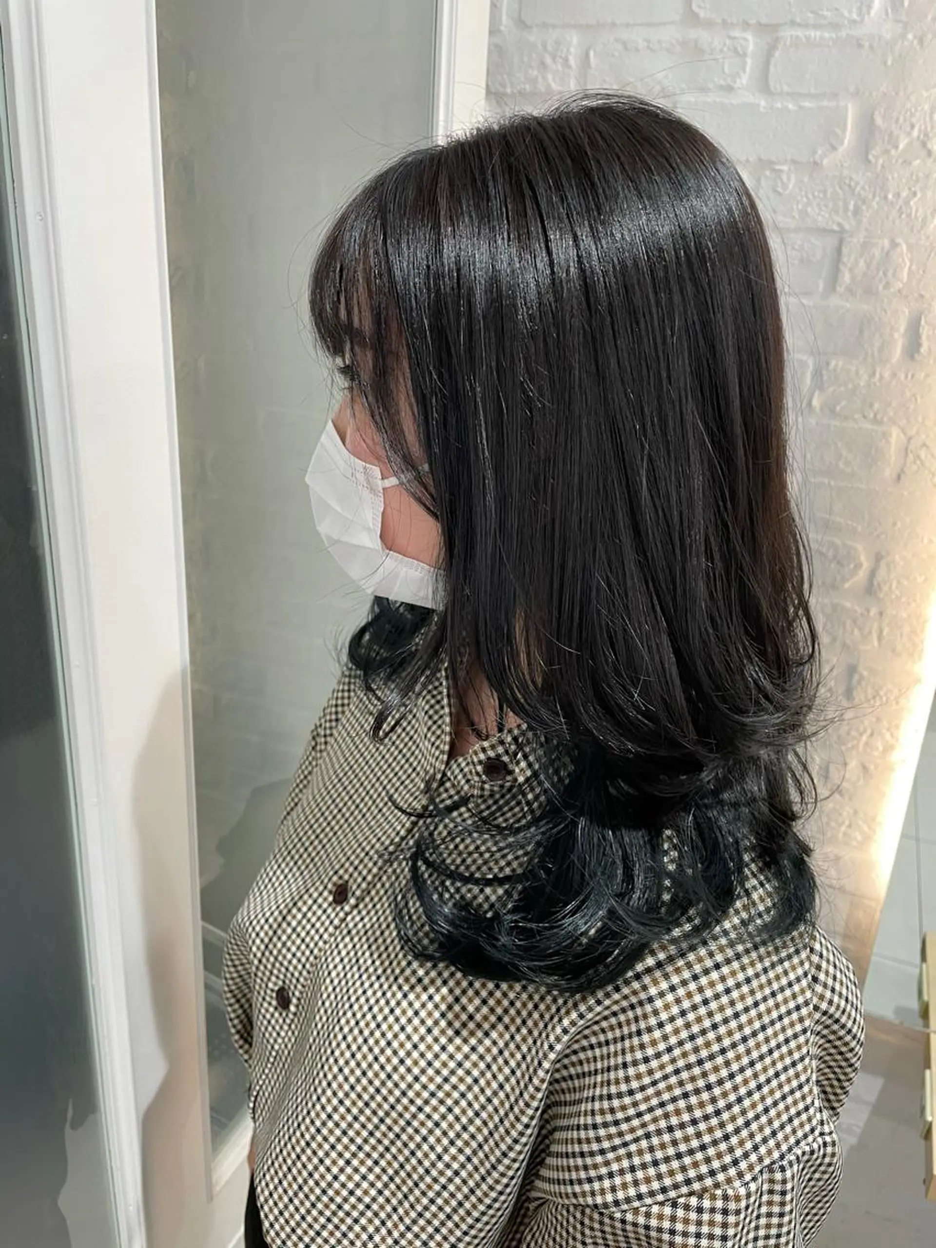 セミロング 最新韓国本場ヘア 🇰🇷榎本明日香のヘアスタイル