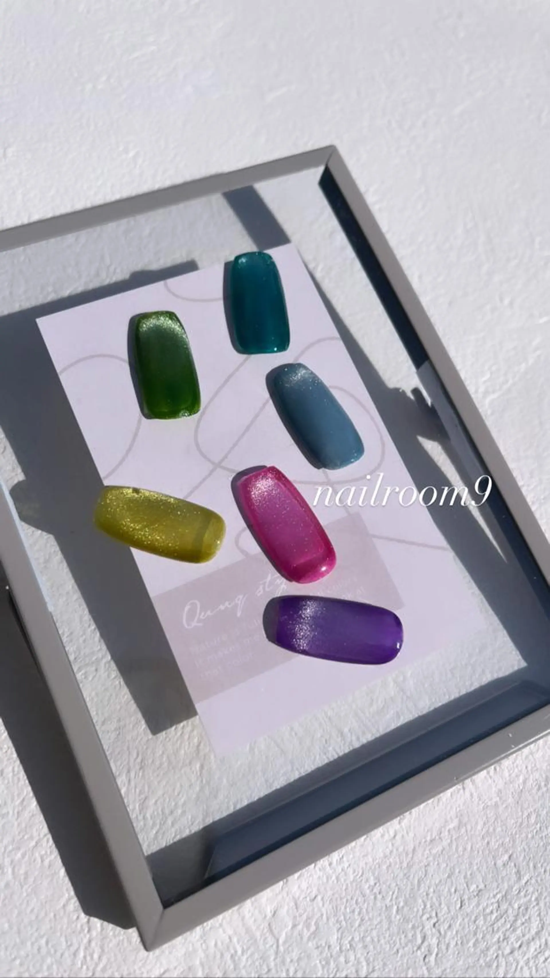ネイル マグネットネイル ワンカラーネイル ハンドネイル nail room9 ☺︎のネイルデザイン