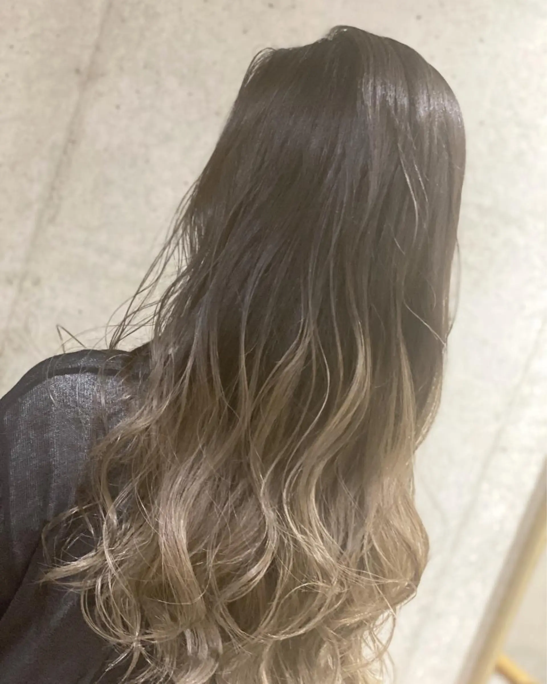 ロング カラー ヘアアレンジ 髪質改善×ハイトーン 中田啄也のヘアスタイル