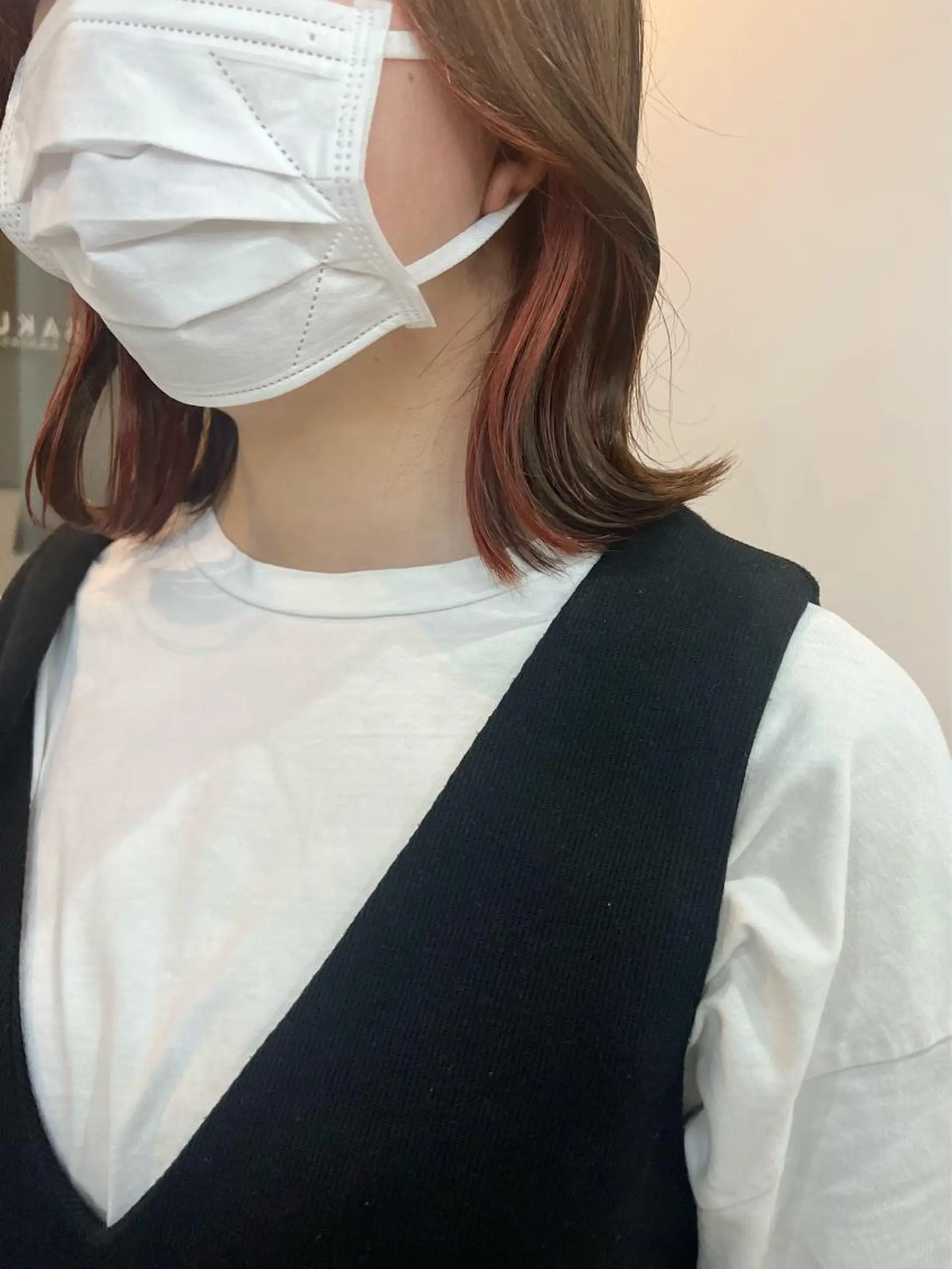 カラー オレンジ レッドカラー ヘアカラー 切りっぱなしボブ/ ブリーチカラー/大塚のヘアスタイル