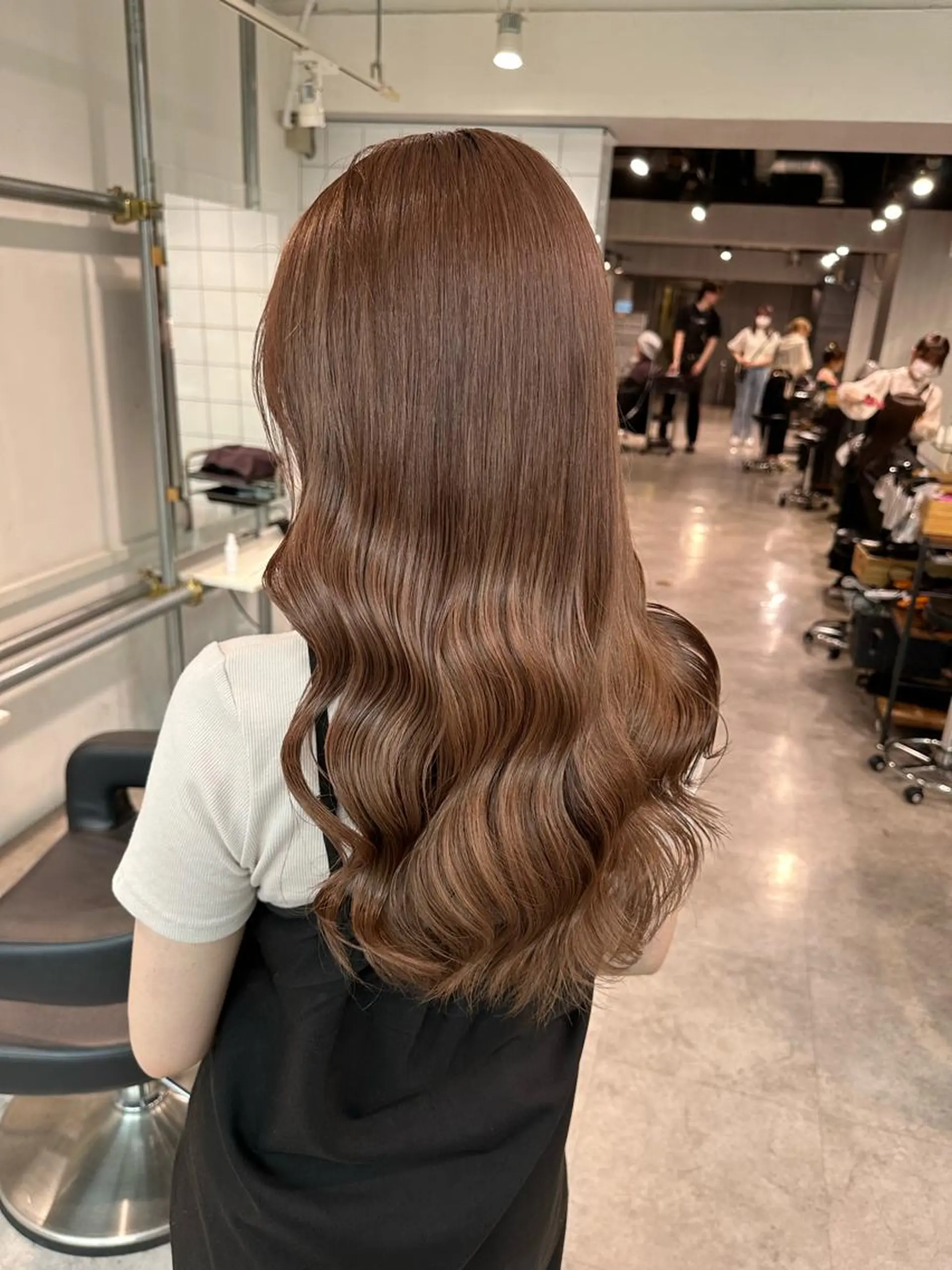 ロング くすみミルクティー/ ブラウン🪡TOWAのヘアスタイル