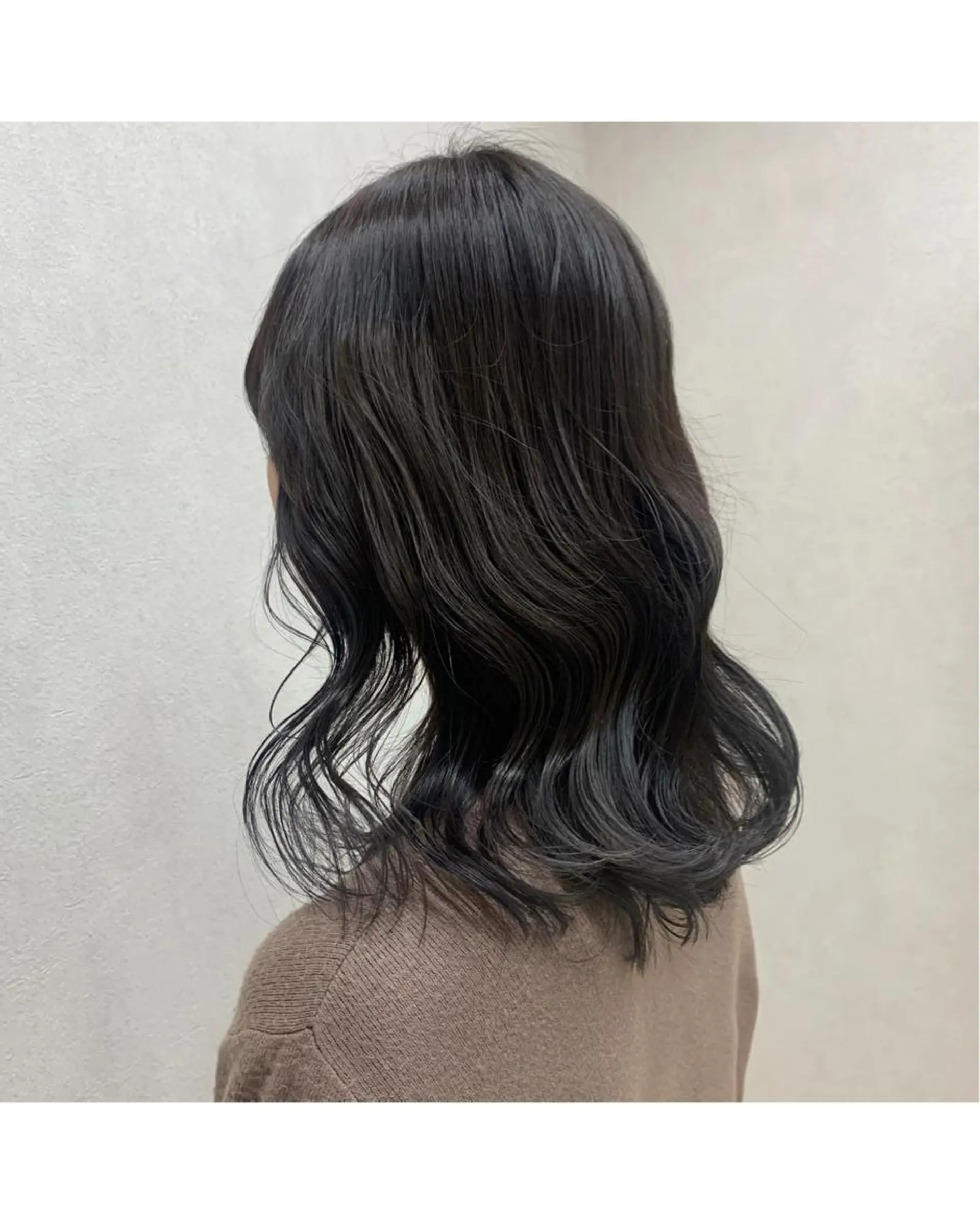 セミロング カラー TriumpH天王寺店【ミルボンAujua認定サロン】所属・SAKI🐈‍⬛【 HAPPY届けます】のヘアスタイル