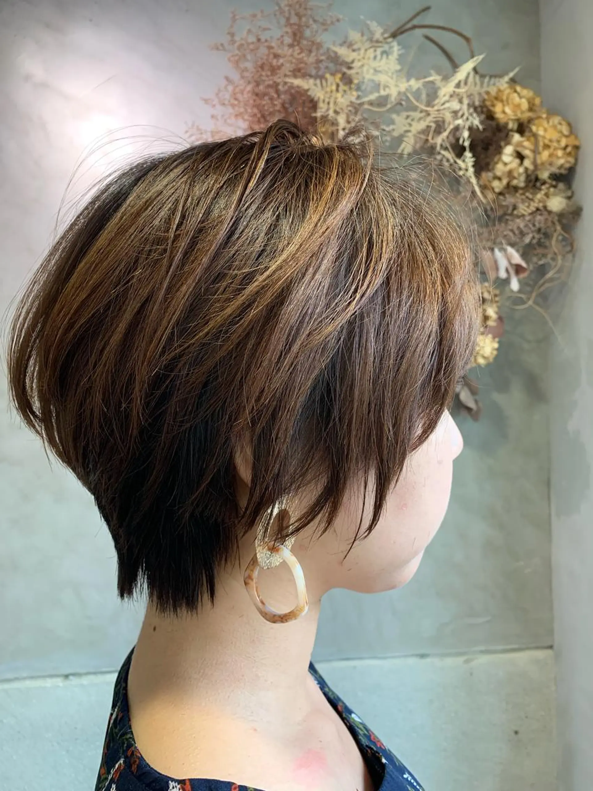 ショート カット ヘアカラー トリートメント 落合 妙佳のヘアスタイル