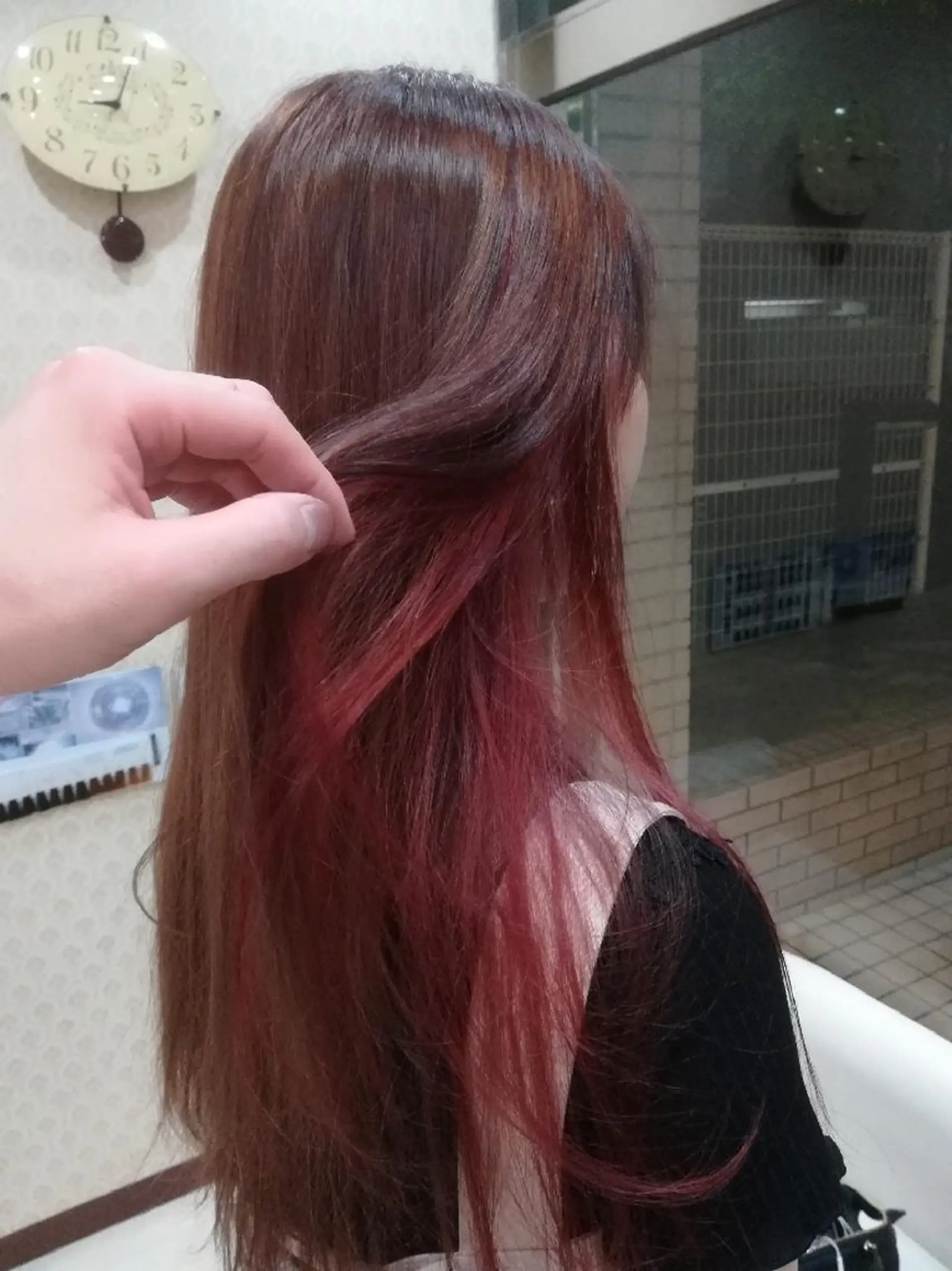 ロング カラー インナーカラー ピンクカラー sato shoheiのヘアスタイル