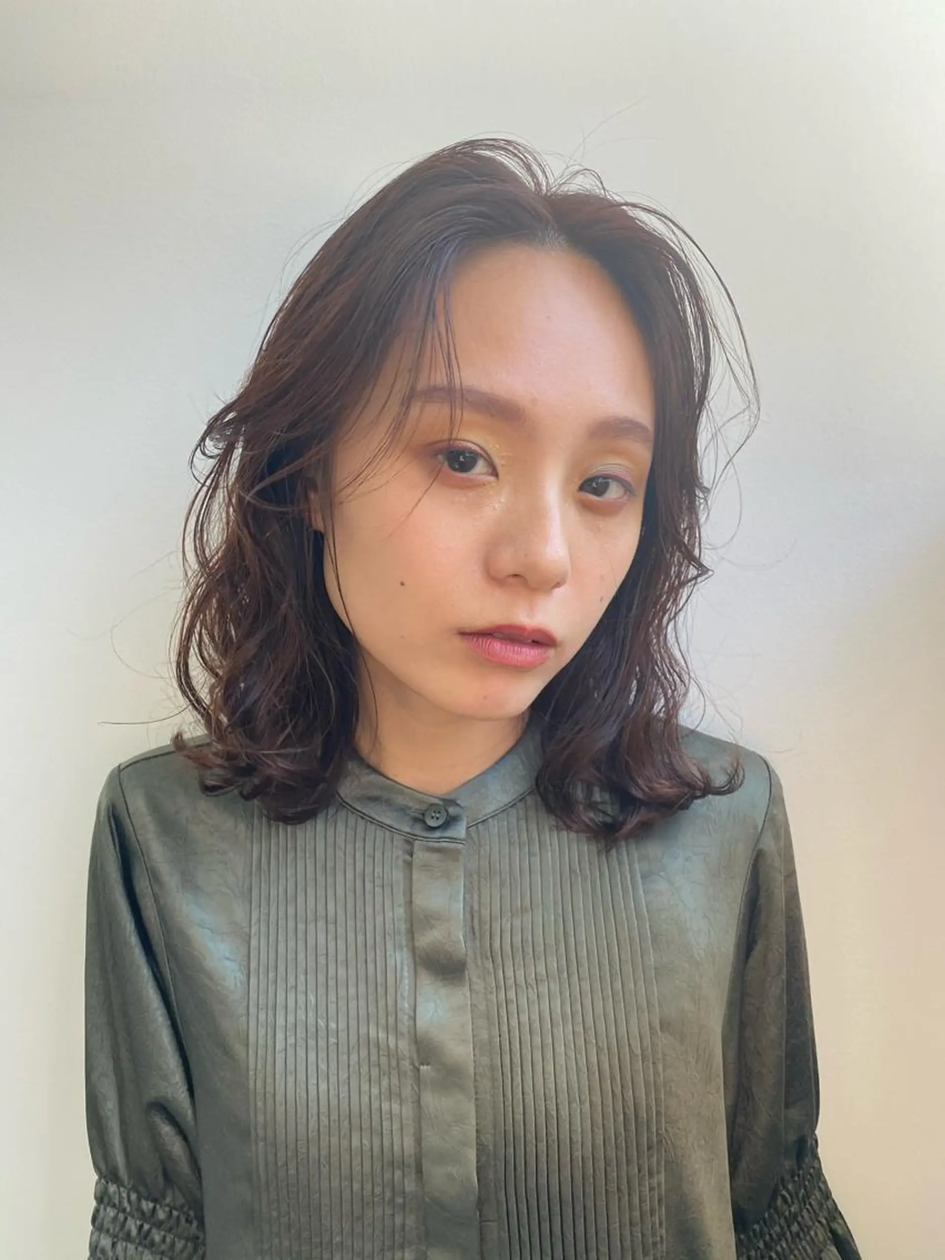 ミディアム カラー 中村 瑞希のヘアスタイル