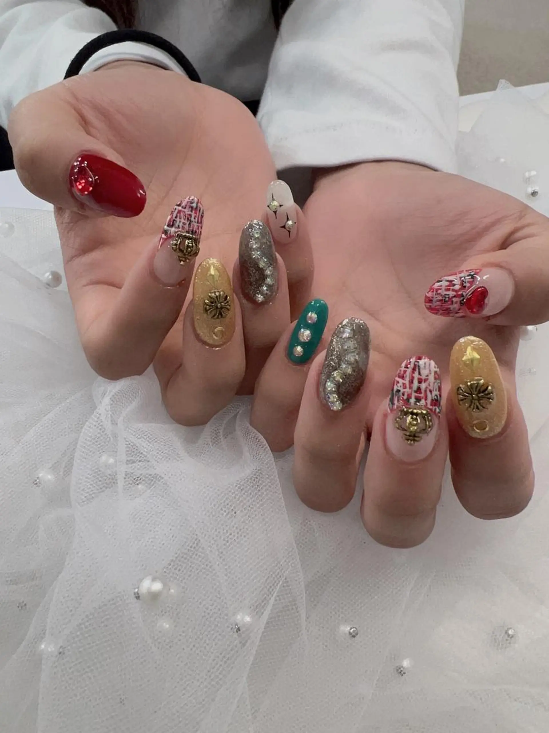 ネイル Anna Yayoi 💫のネイルデザイン