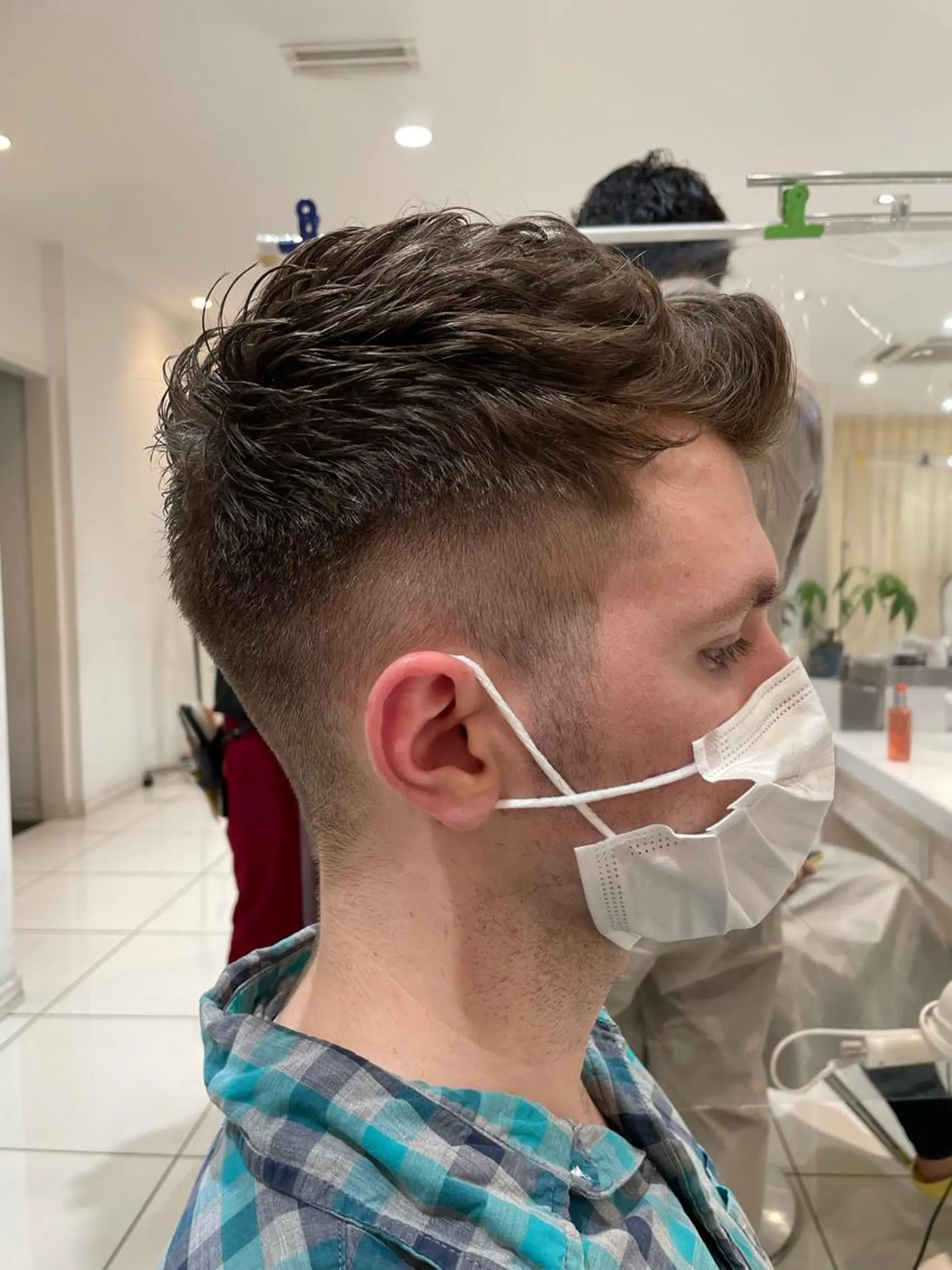 ショート メンズ JERICHO HAIR所属・河野 由佳の眉毛・アイブロウイメージ