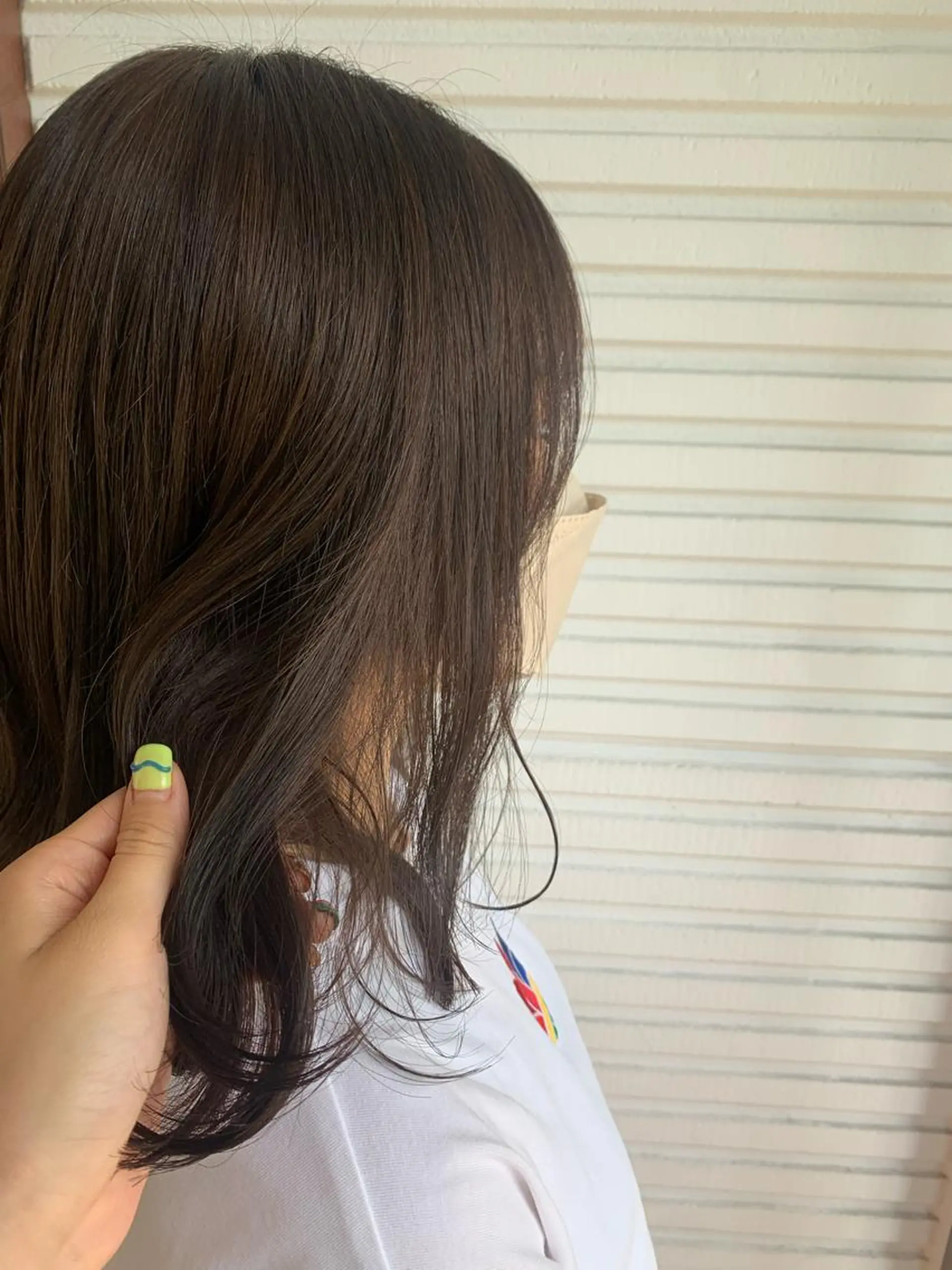 ミディアム ワタナベ アオイのヘアスタイル