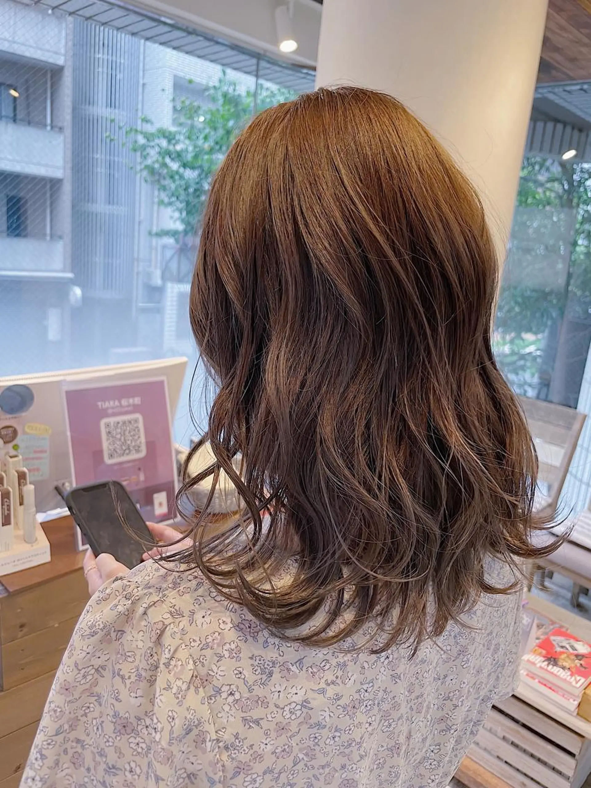 ミディアム カラー カット ヘアカラー トリートメント 【垢抜け大人髪】 TIARA西山のヘアスタイル