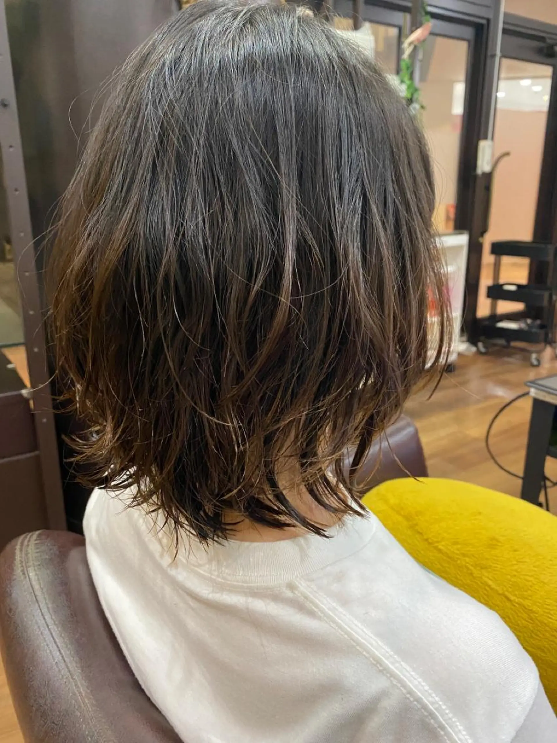 ミディアム ミディアムパーマ 松村 崇弘のヘアスタイル