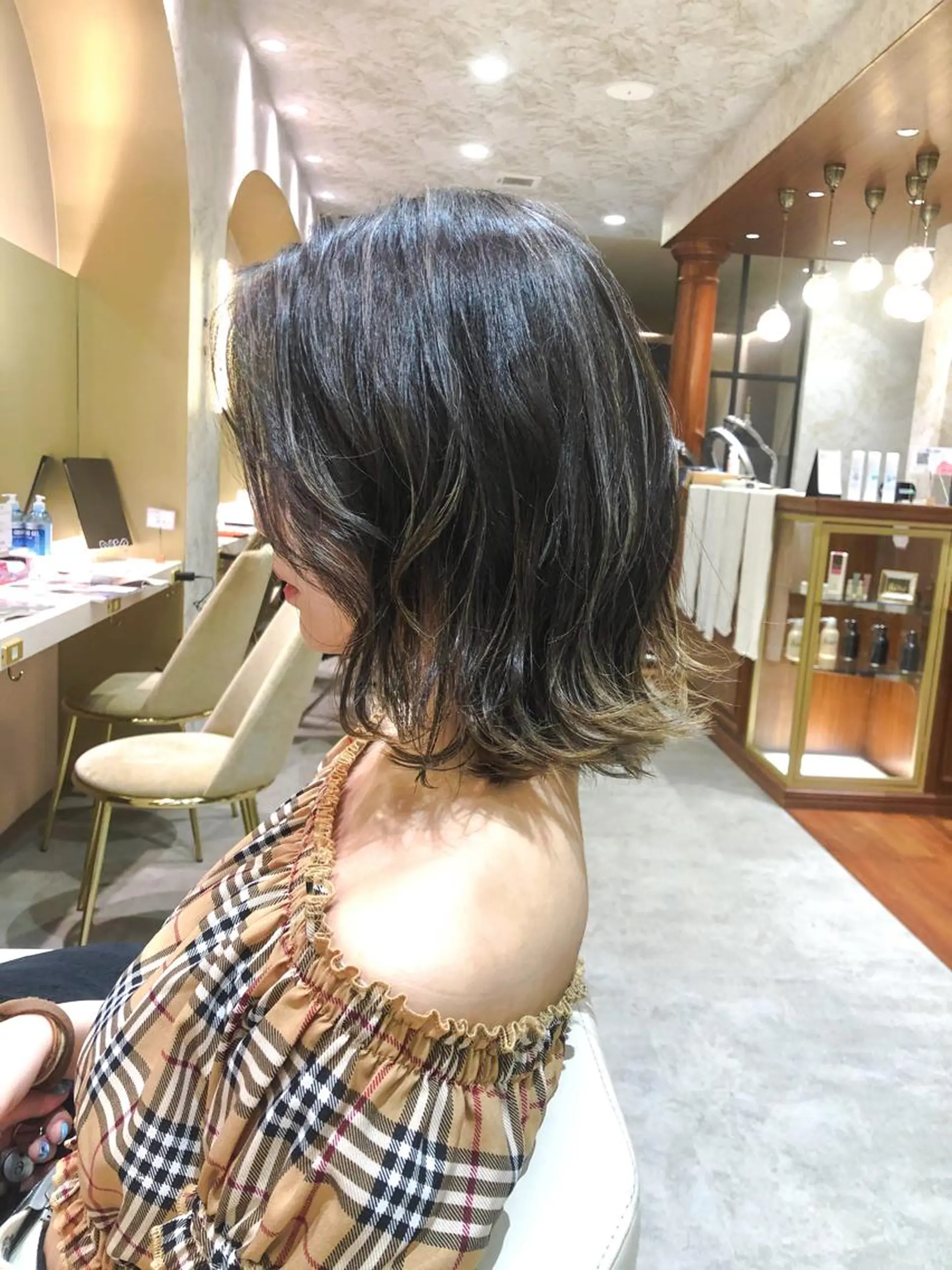 ミディアム La fith hair rond 立川店所属・kyosuke 透明感カラーのヘアスタイル