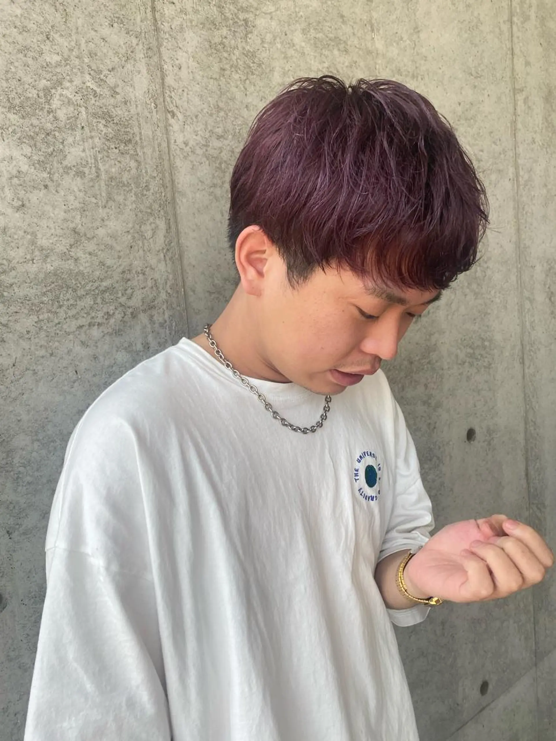 ショート パープルカラー BE HERE NOW N°04野々市三納店所属・イタヤ マイカのヘアスタイル