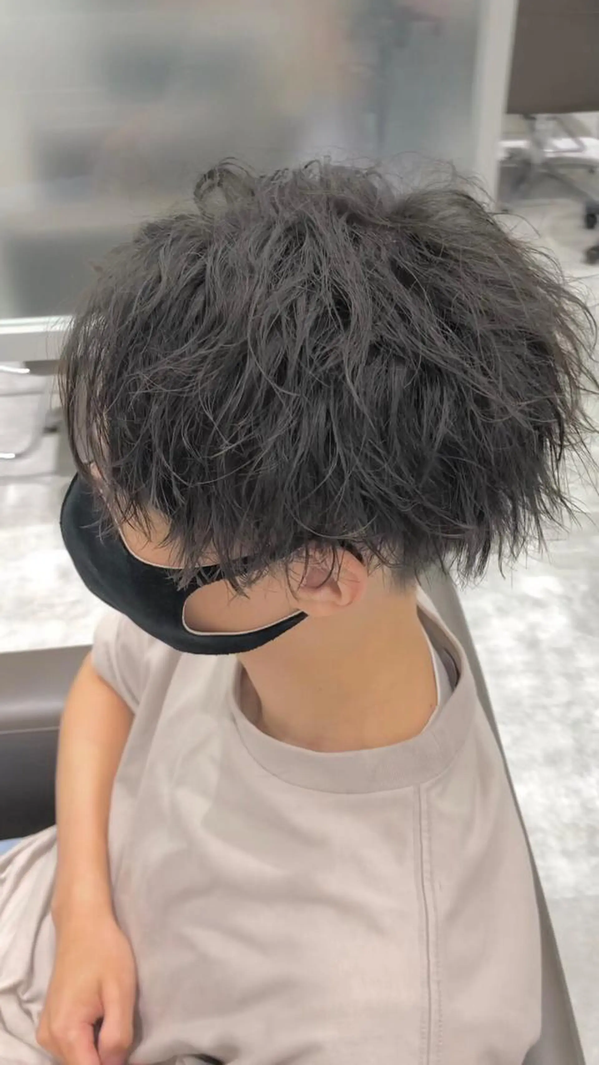 ショート カラー パーマ メンズ kiitos所属・関西センターパート メンズモデル募集のヘアスタイル