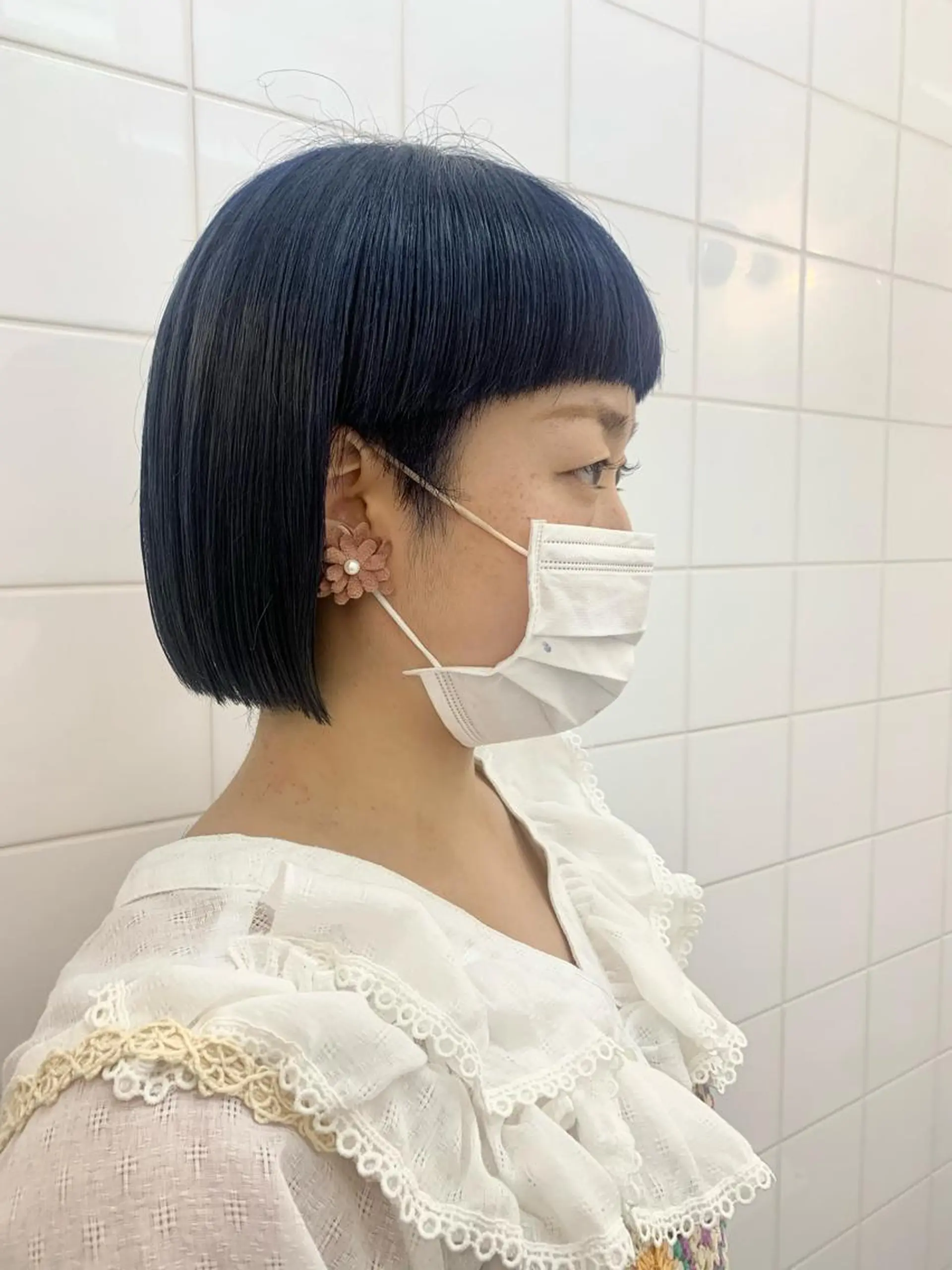 ショート カラー ヘアアレンジ カット ヘアカラー 🧨ブリーチー×ボブ レイヤー💎じゅえるのヘアスタイル
