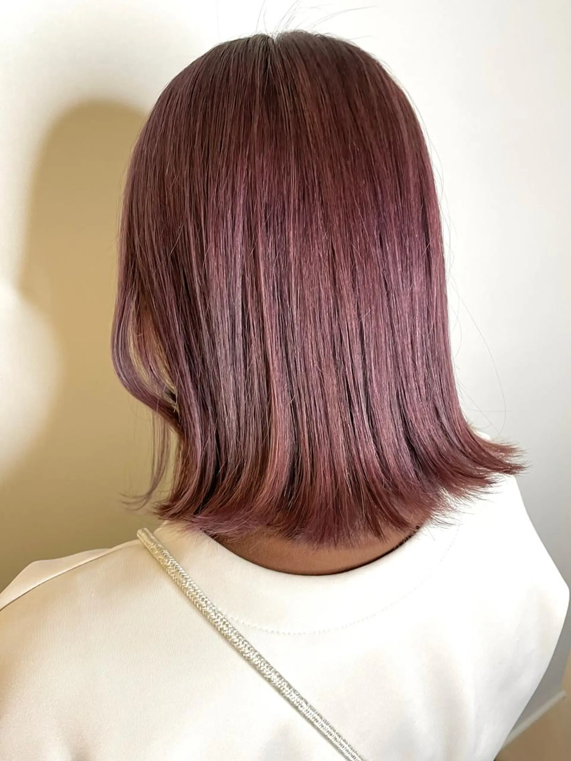 ミディアム カラー TIECHEL所属・韓国ナチュラル・ ベージュ/落合夏希のヘアスタイル