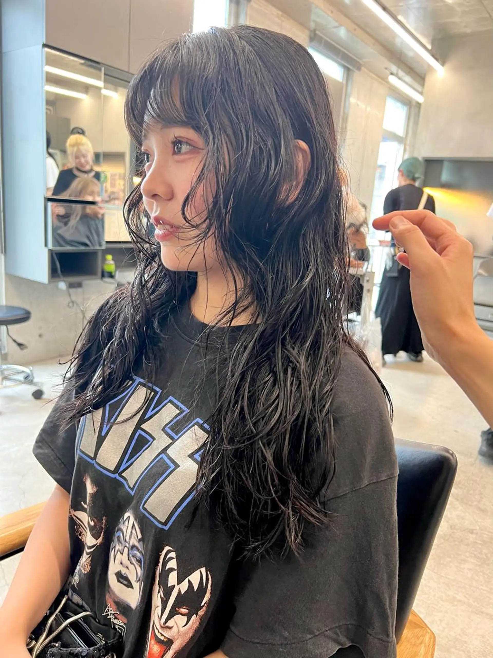 セミロング パーマ セミロングパーマ 顔周りカット sakoda shunkiのヘアスタイル