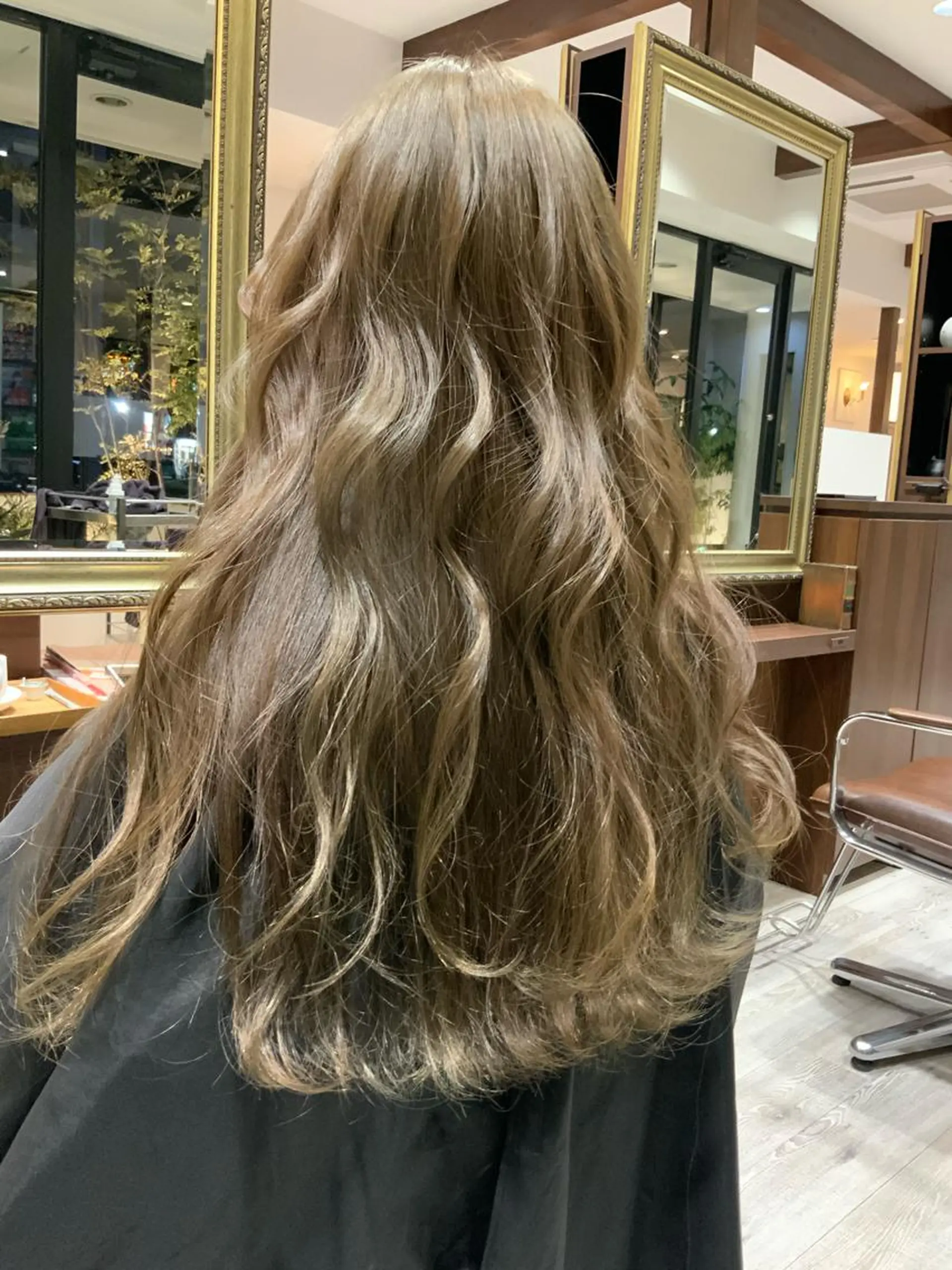 ロング カラー 🌿ストレート🌿 髪質改善☘️シュウヤのヘアスタイル