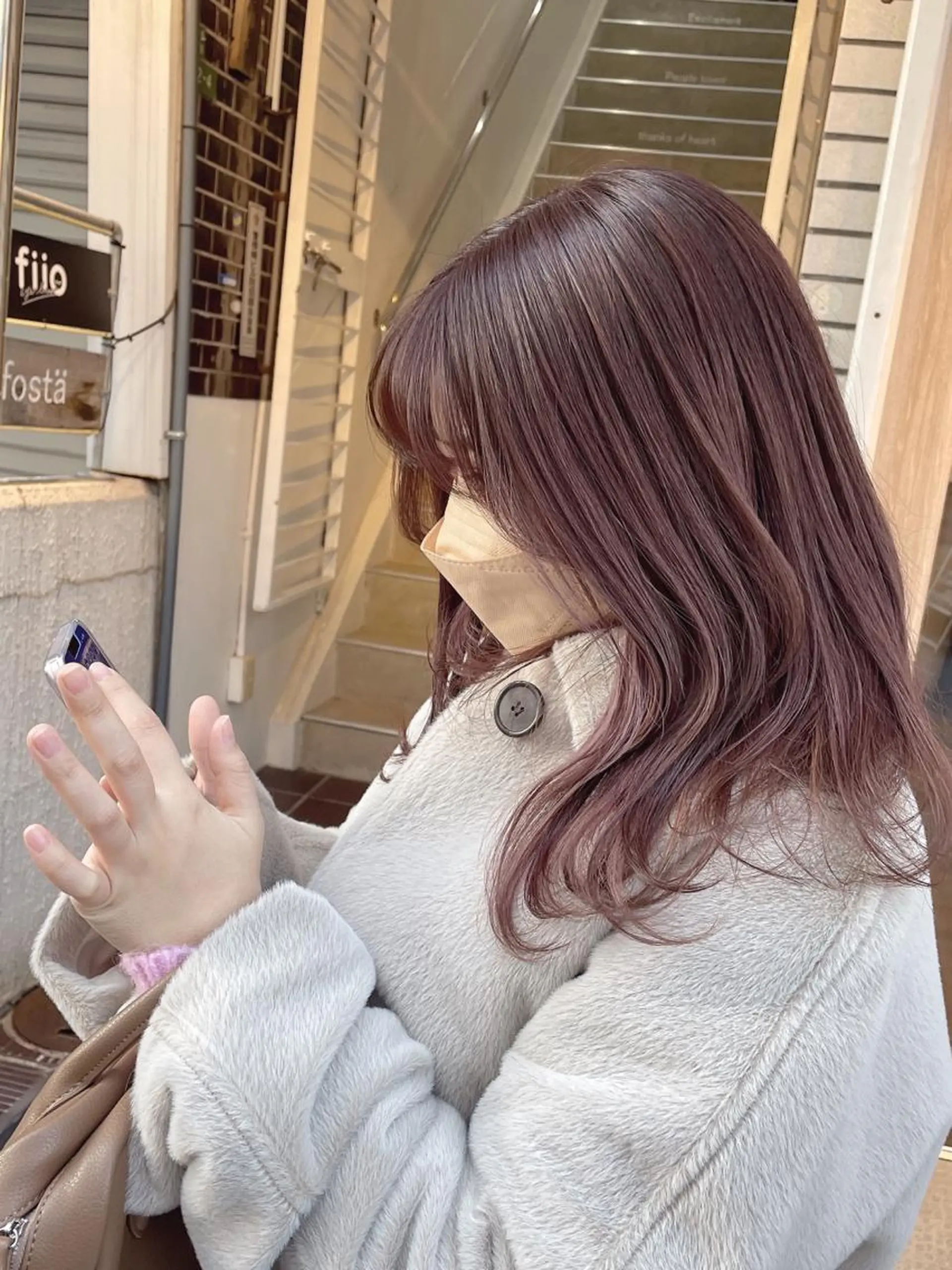 セミロング カラー 梅田美容室 山崎海波のヘアスタイル