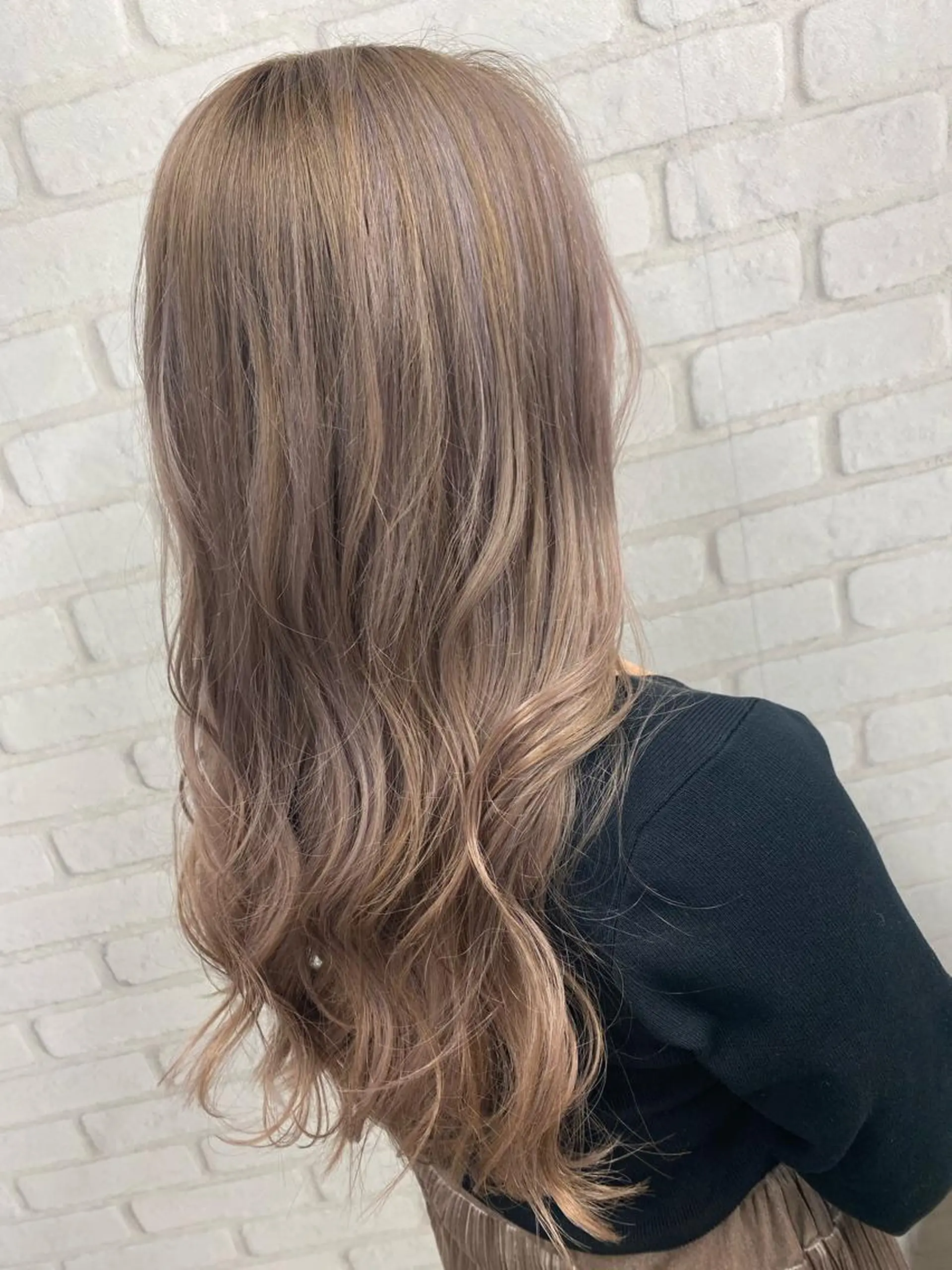 ロング カラー peg.hair所属・ブリーチカラー🫧 森　凪沙のヘアスタイル