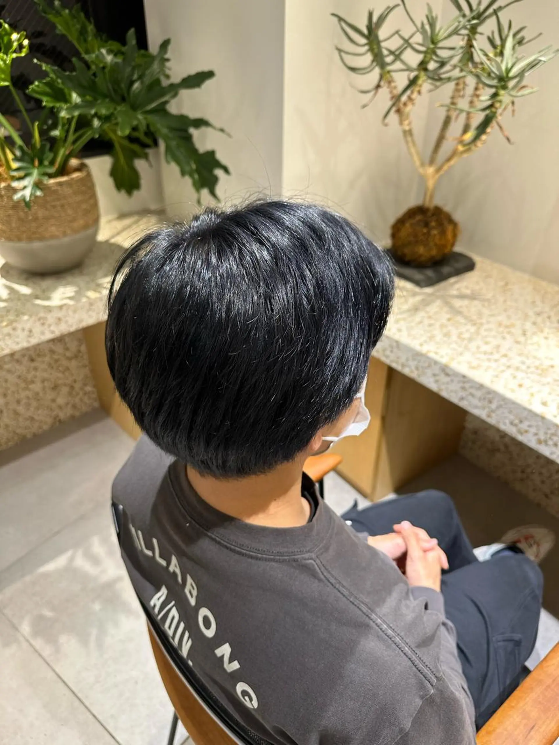 カラー メンズ ネイビーカラー 和田 あおいのヘアスタイル