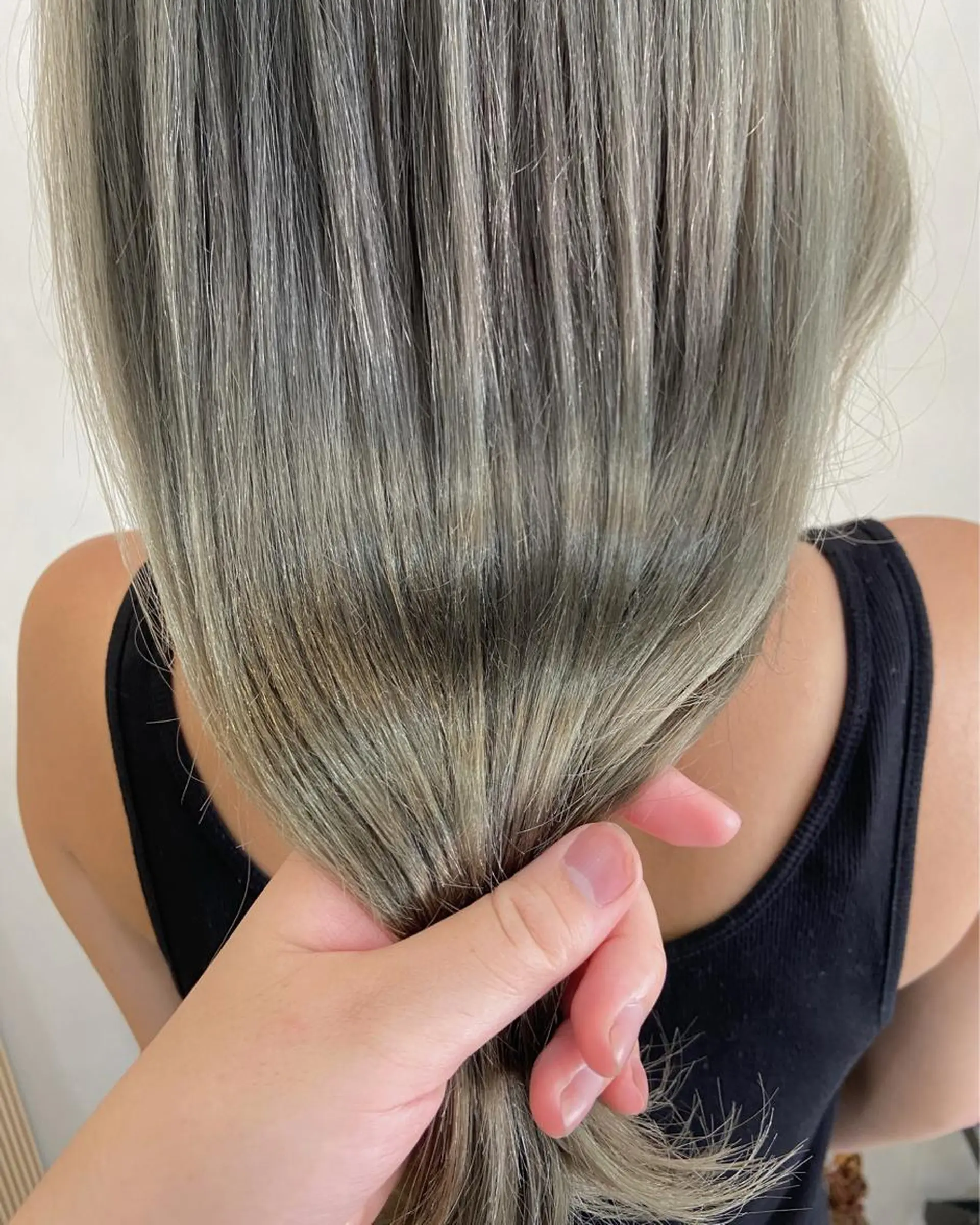 ロング ボブ/透明感カラー 🧸YUI❤️のヘアスタイル