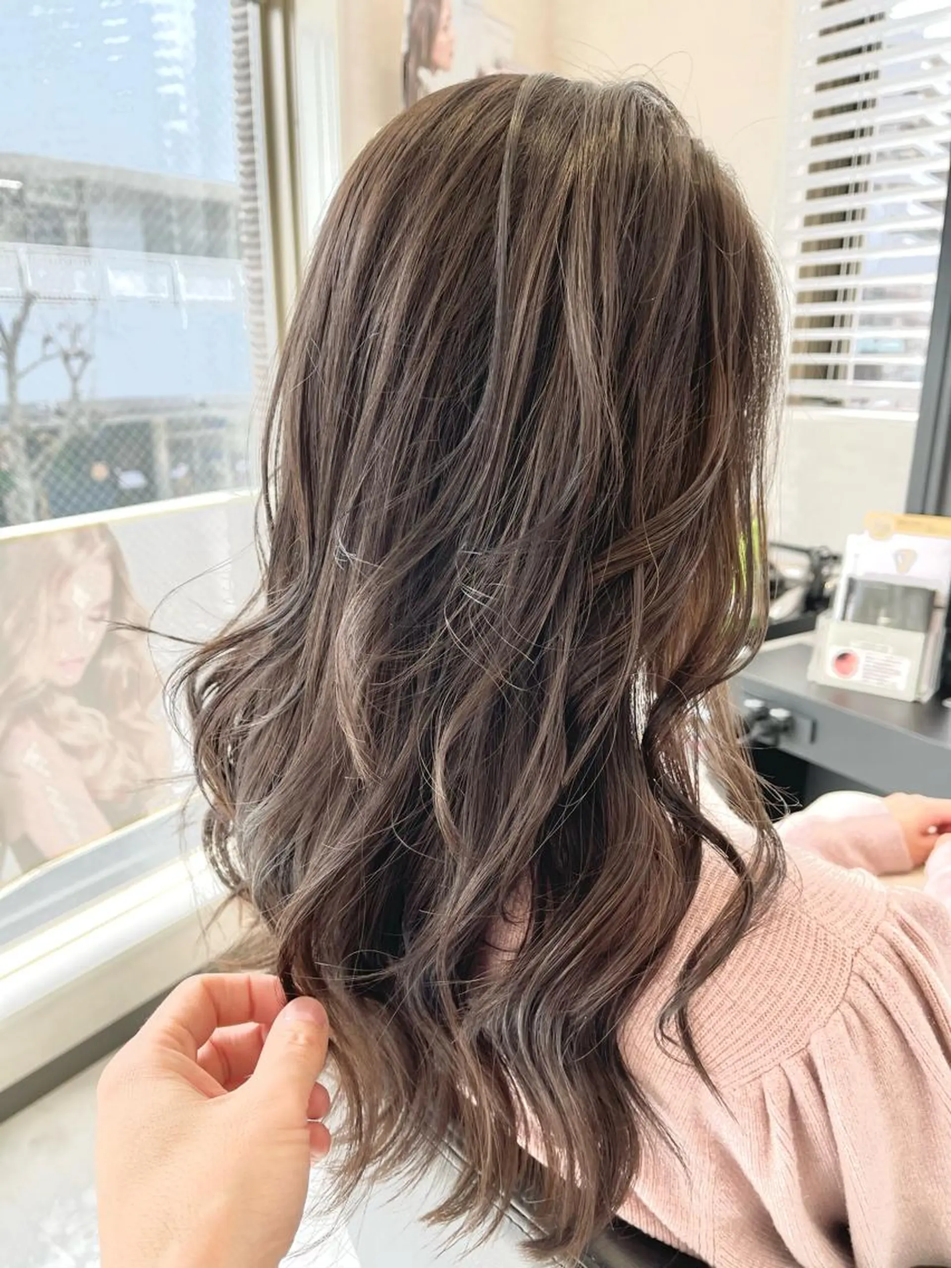 ロング PERFECTION【パーフェクション】所属・N ミジーのヘアスタイル