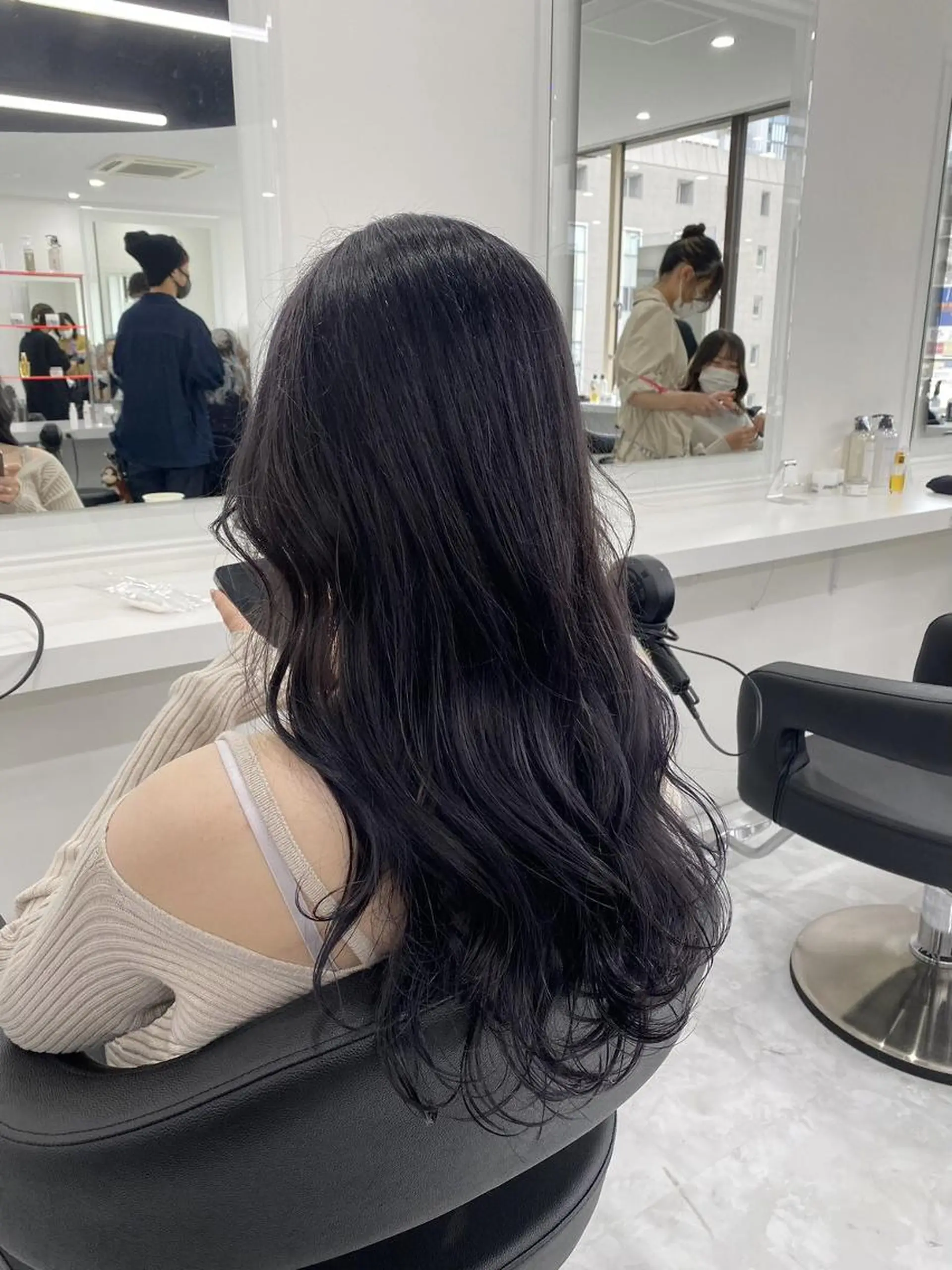 ロング カラー 🪞【公式】表参道 🪞knot🪞のヘアスタイル