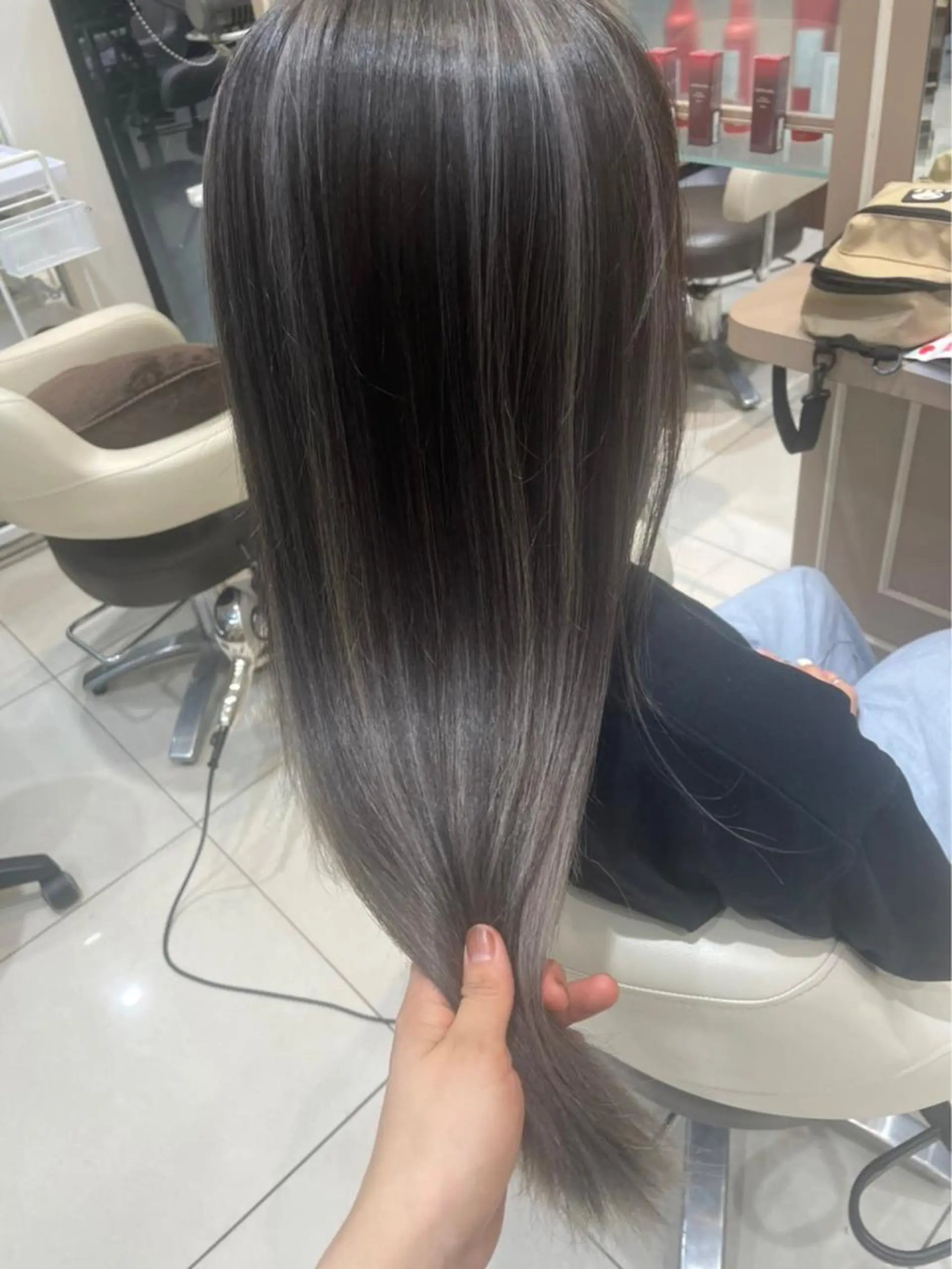 ロング カラー nex the salon所属・高橋 かのんのヘアスタイル