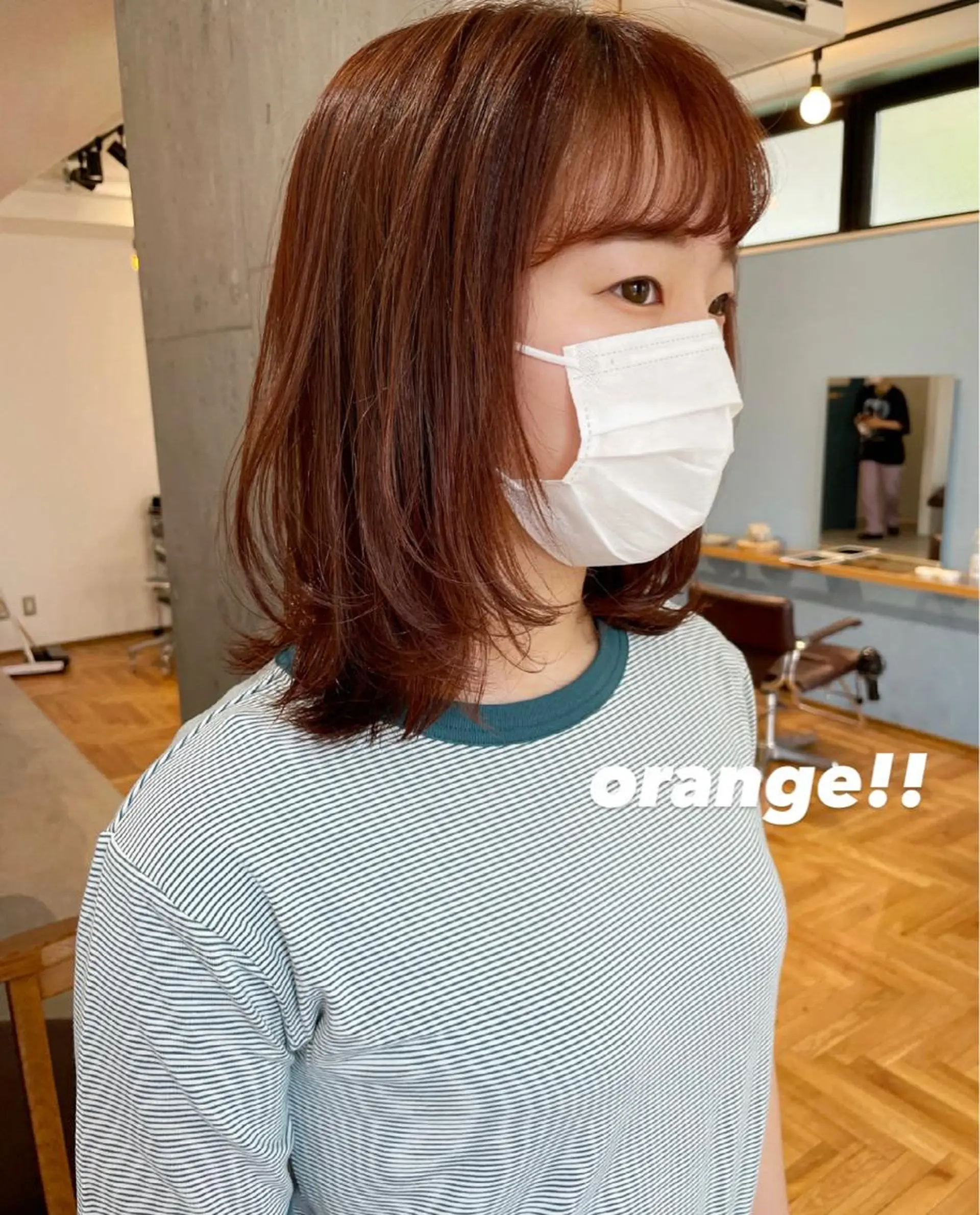 ミディアム カラー パーマ ヘアアレンジ ネイル マツエク・マツパ オレンジ カラーマツエク オレンジ トレンド眉🌈✨ arisaの眉毛・アイブロウイメージ