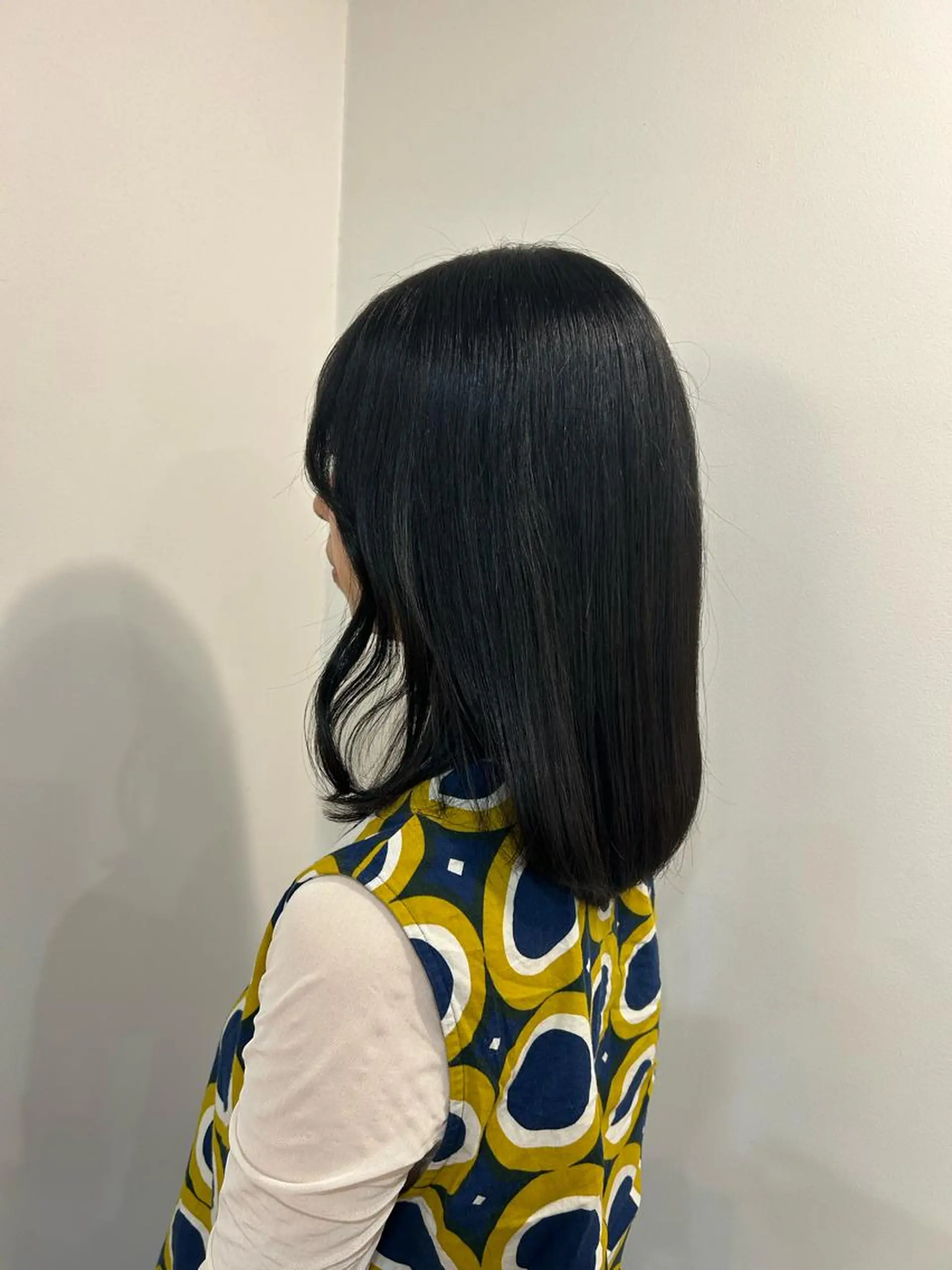 セミロング カット 透明感カラー/ 髪質改善✨️💞萌愛のヘアスタイル