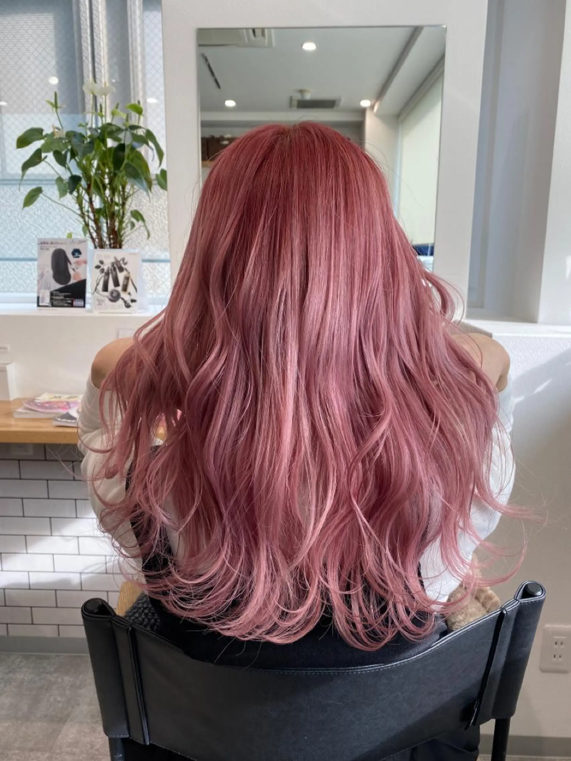 ミディアム カラー ピンクカラー ヘアカラー JILBLAN京都 ショート/ハイライトのヘアスタイル