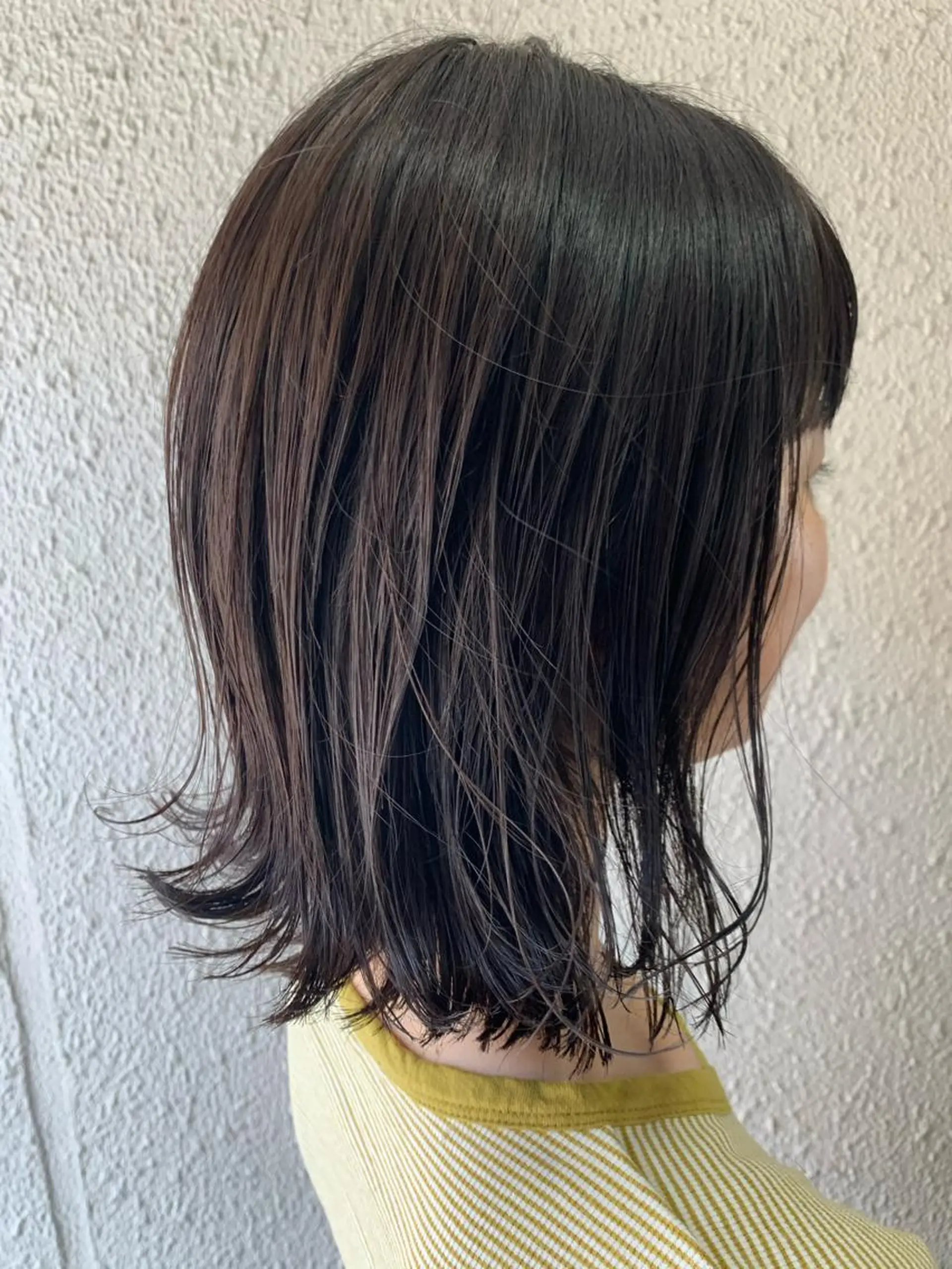 ミディアム カラー アッシュ アッシュグレー ボブ カット ヘアカラー トリートメント サダハルカ ｜chouetteのヘアスタイル