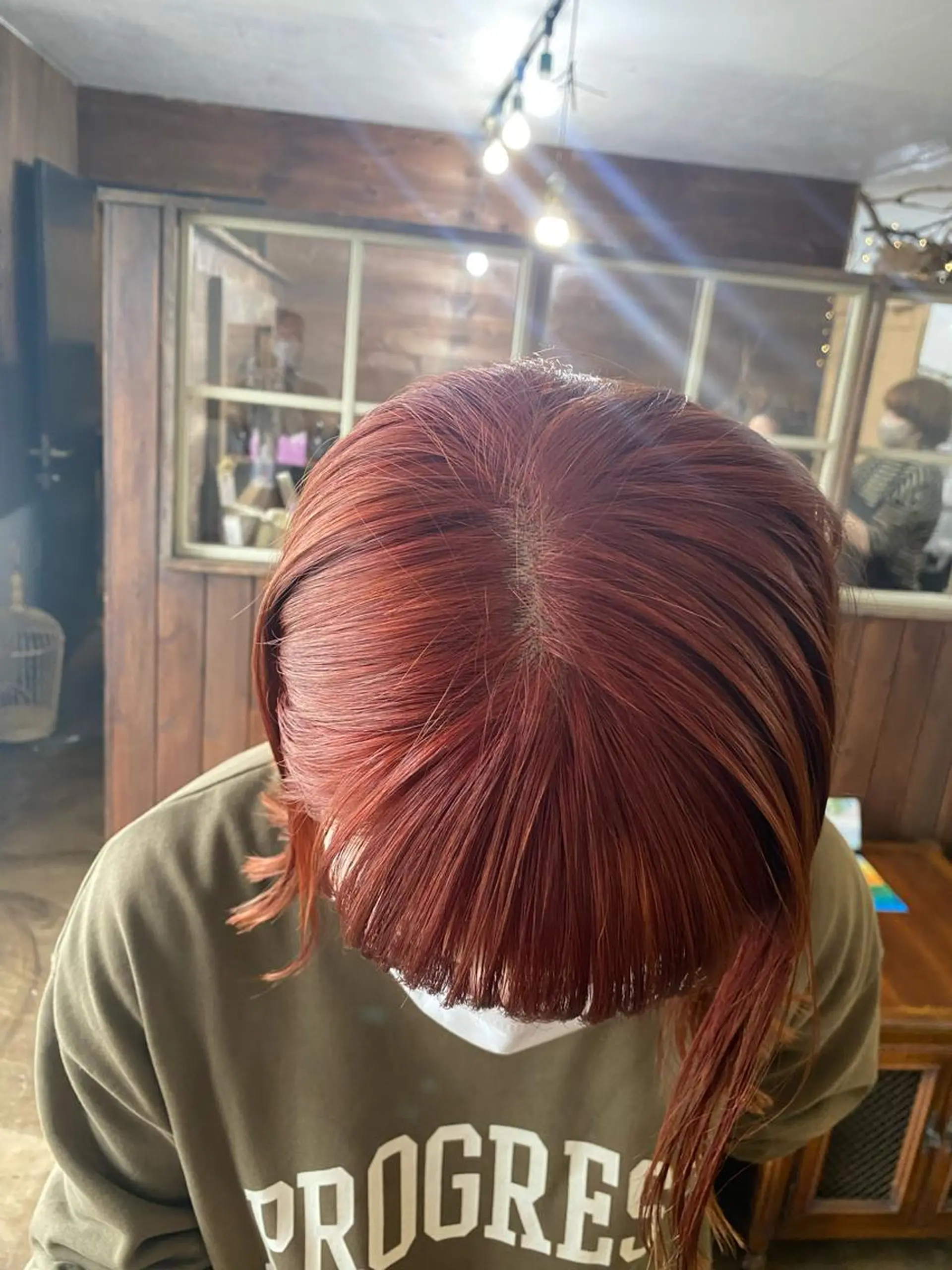 ミディアム カラー ヘアカラー トリートメント 艶カラー🫧 MOMOYOのヘアスタイル