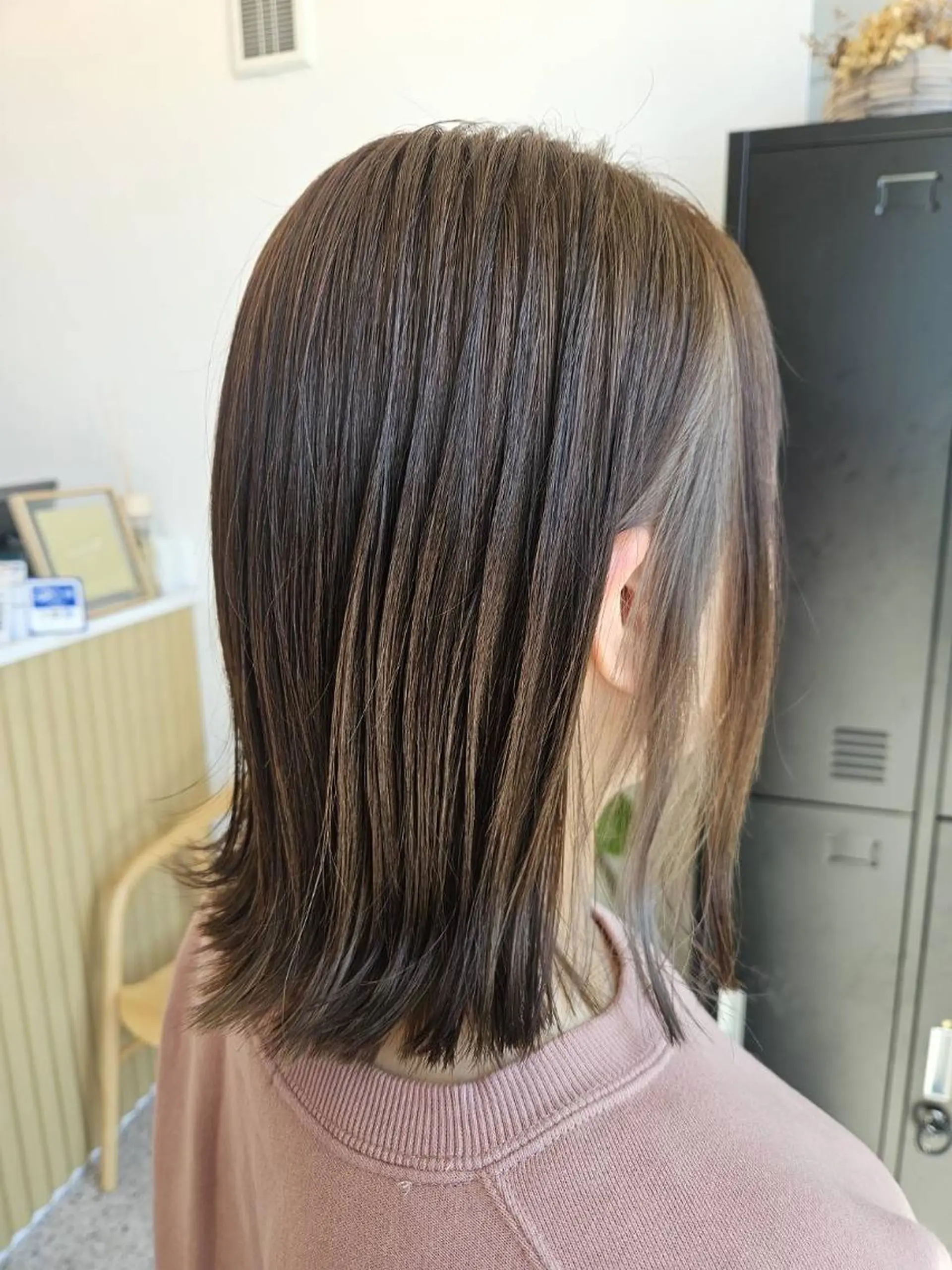 ミディアム ヘアカラー 服部 咲衣のヘアスタイル