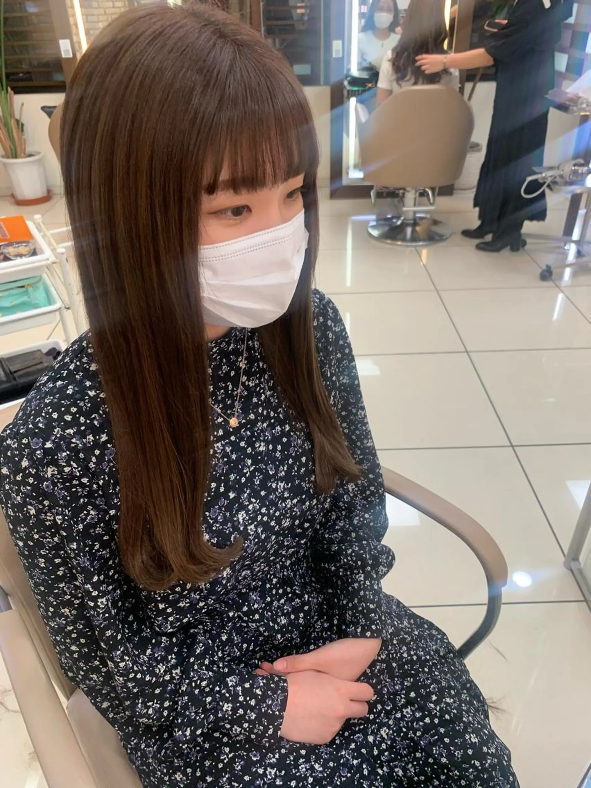 ロング カラー カット ヘアカラー トリートメント エクステ ママ美容師まつげ 🤍まき🤍のマツエク・マツパデザイン