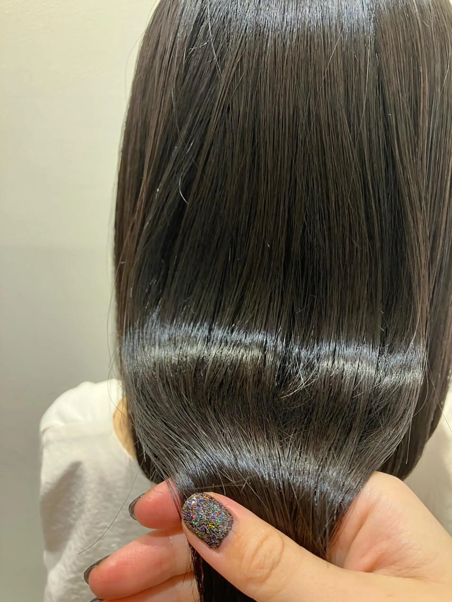 ミディアム パーマ 縮毛矯正 小顔似合わせカット/ レイヤー/maiのヘアスタイル