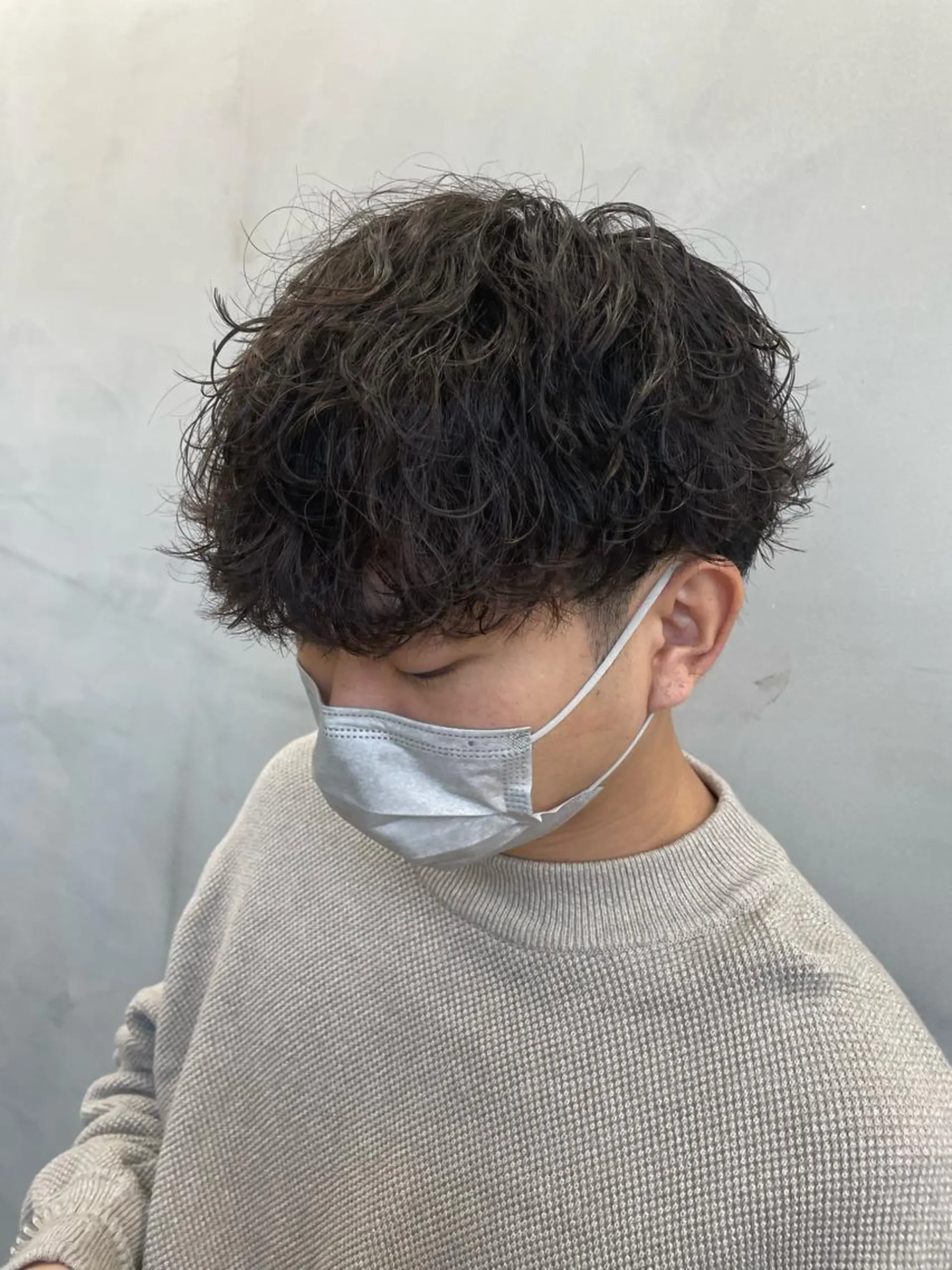 ミディアム パーマ メンズ 🔥縦落ちツイスパ 🔥鈴木健紀のヘアスタイル