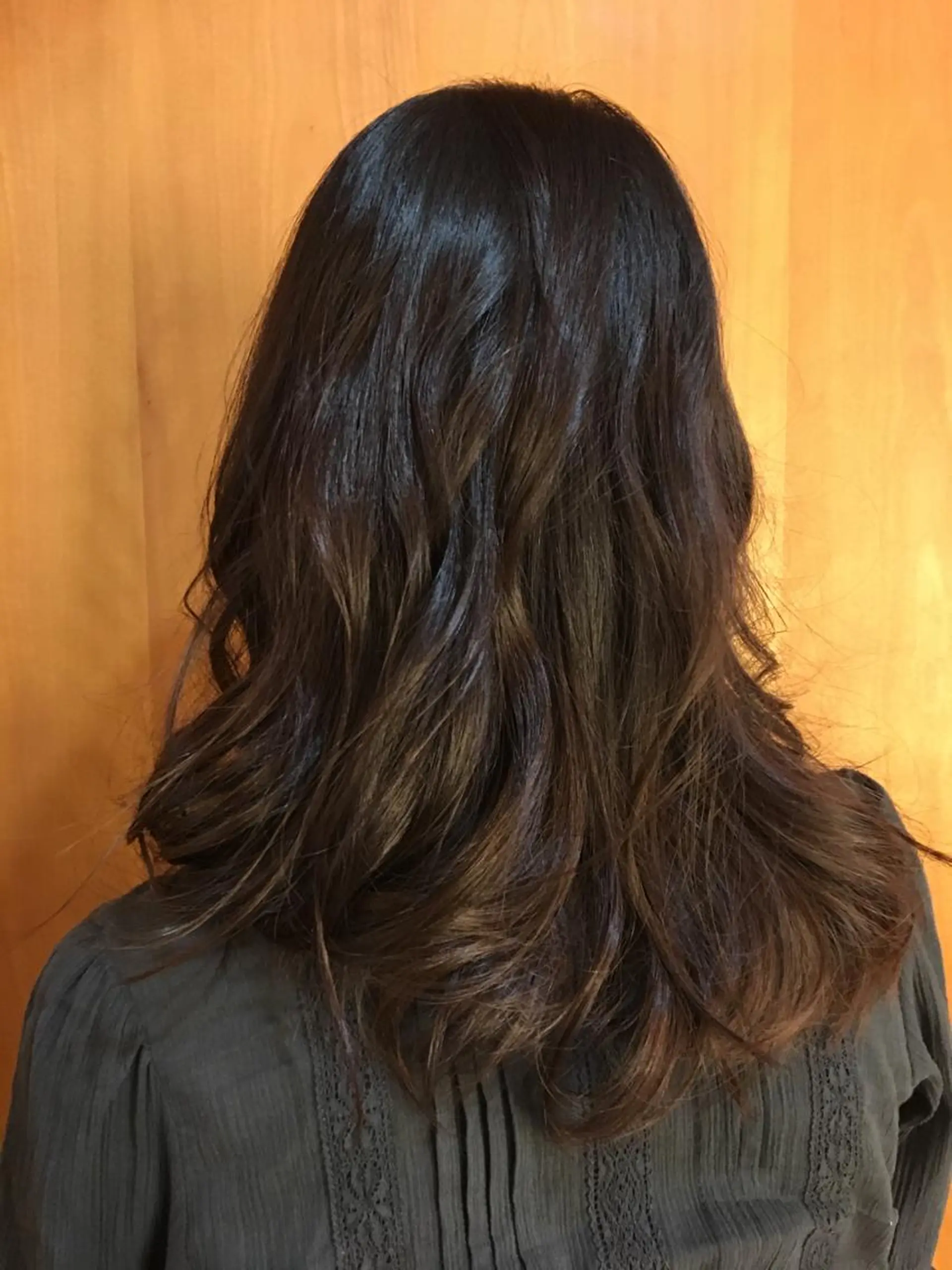 セミロング たなか ちあきのヘアスタイル