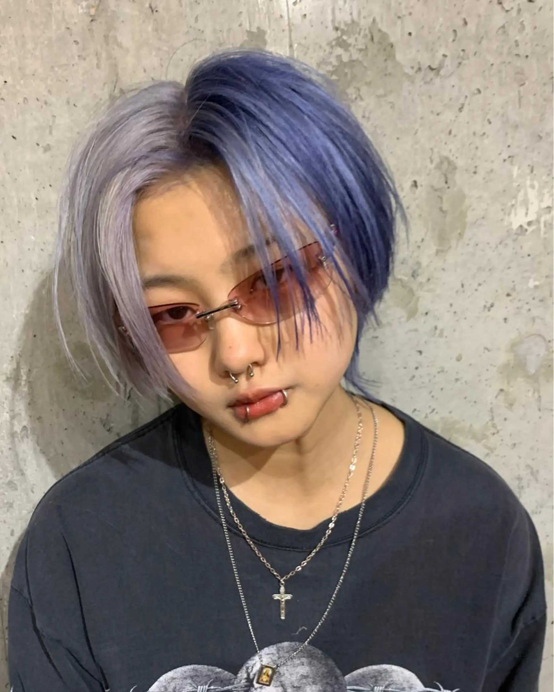 ショート カラー 佐藤 純生のヘアスタイル