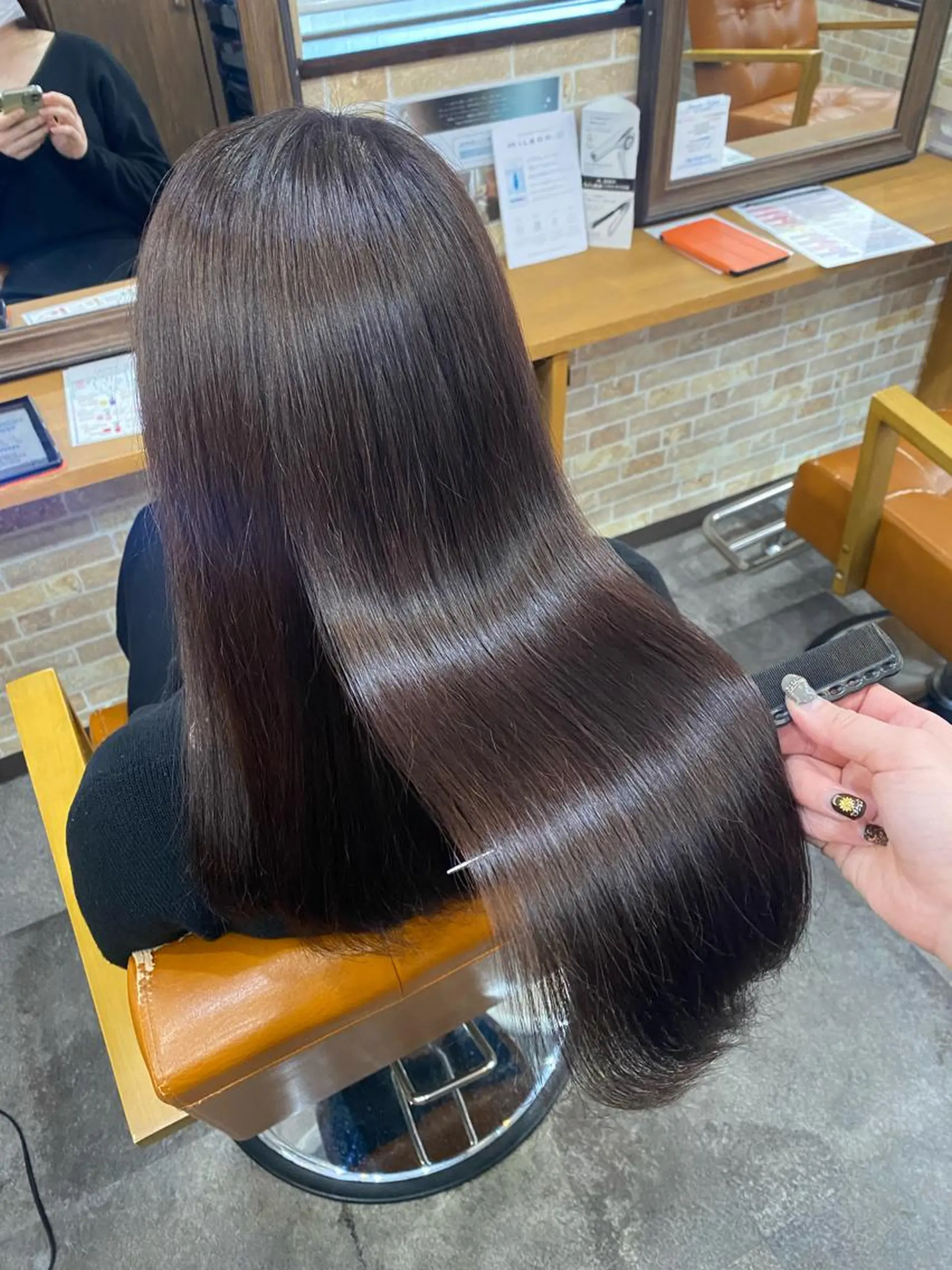 ロング ヘアカラー トリートメント 髪質改善 🤍erikaのヘアスタイル