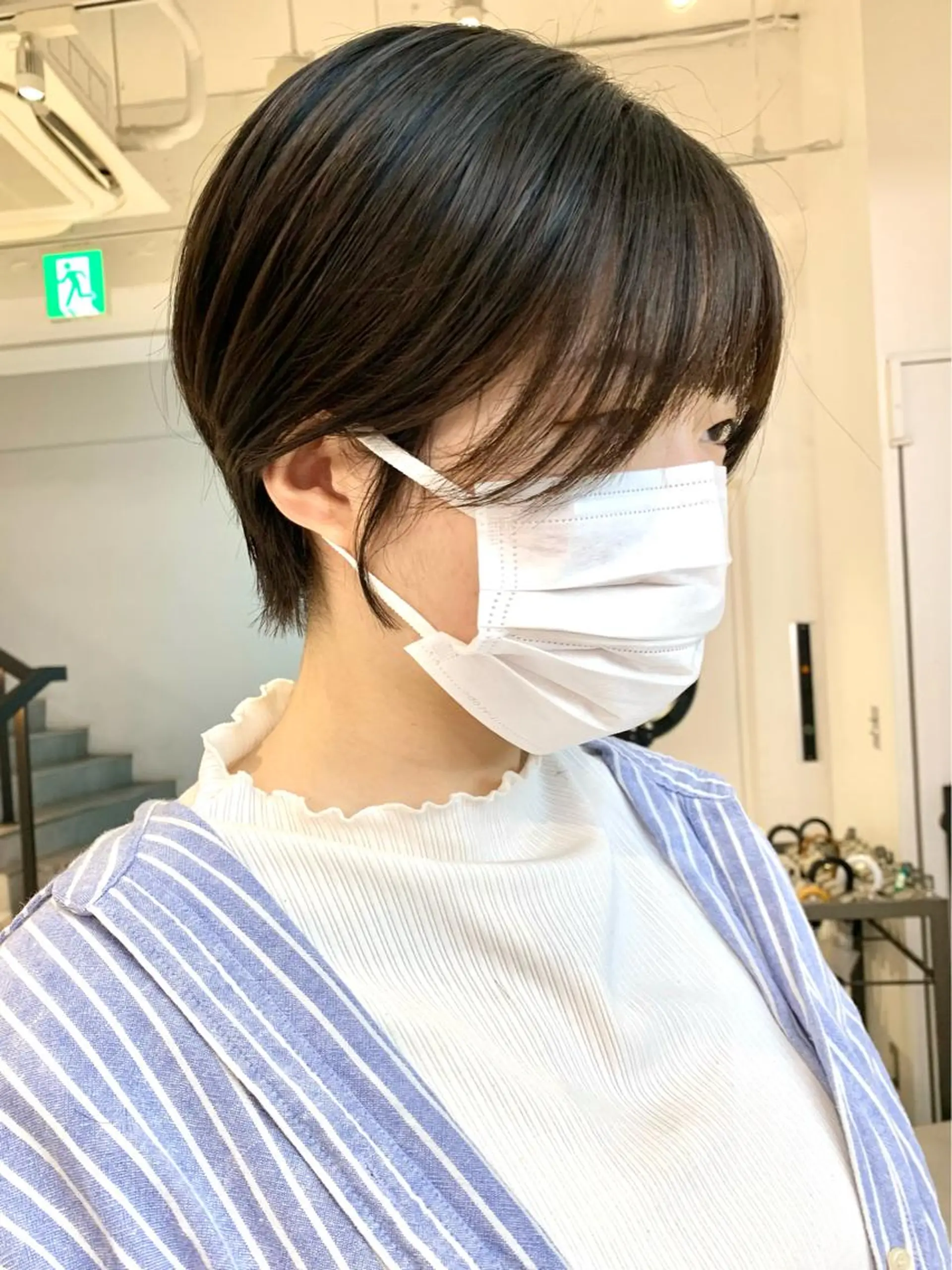 ショート 髪質改善 ショートヘア トリートメント カット トリートメント Kureha/ネイル レイヤー/酸性縮毛のヘアスタイル