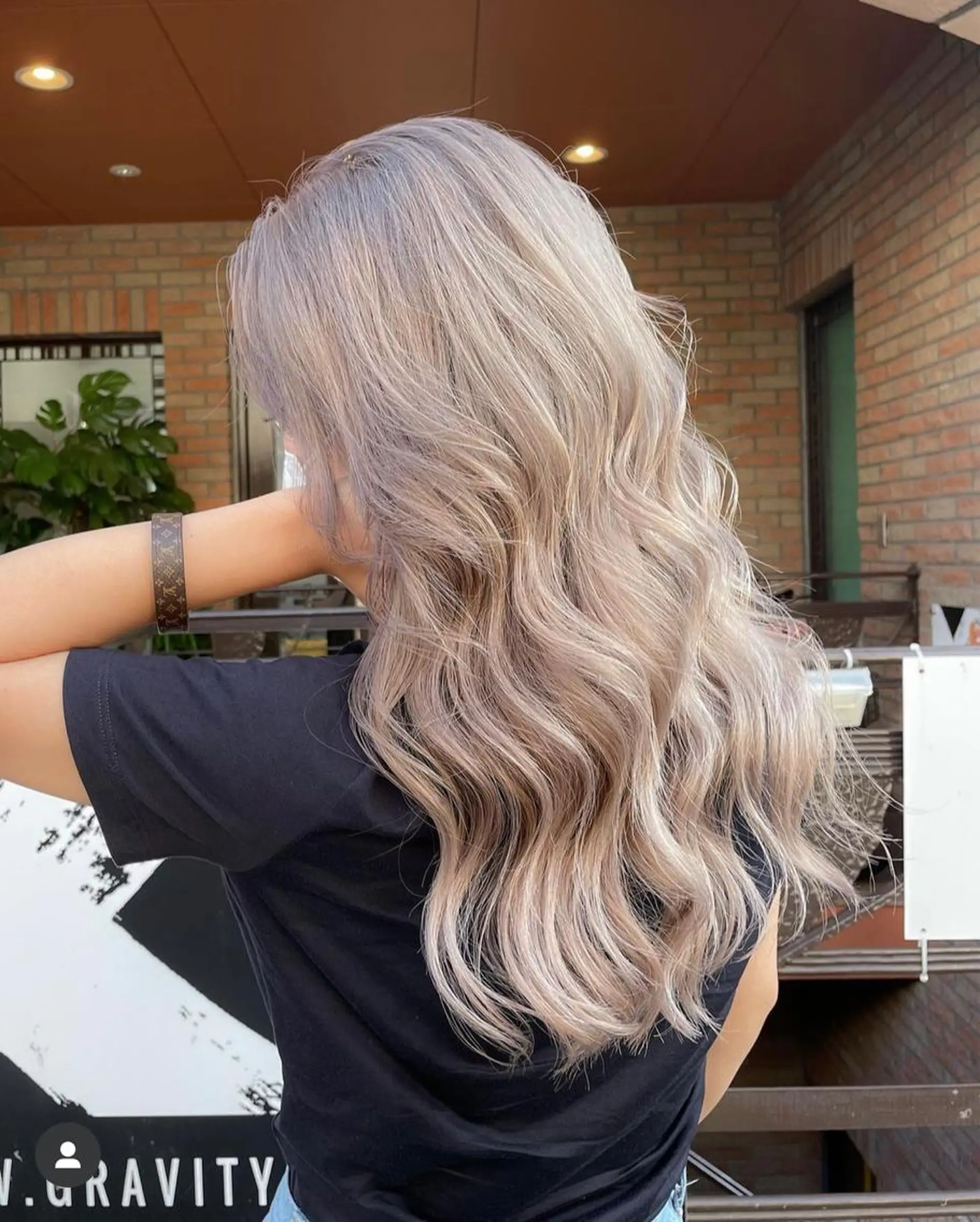 ロング カラー ヘアカラー ヘアセット onyx所属・表参道/ハイライト・ バレイヤージュのヘアスタイル