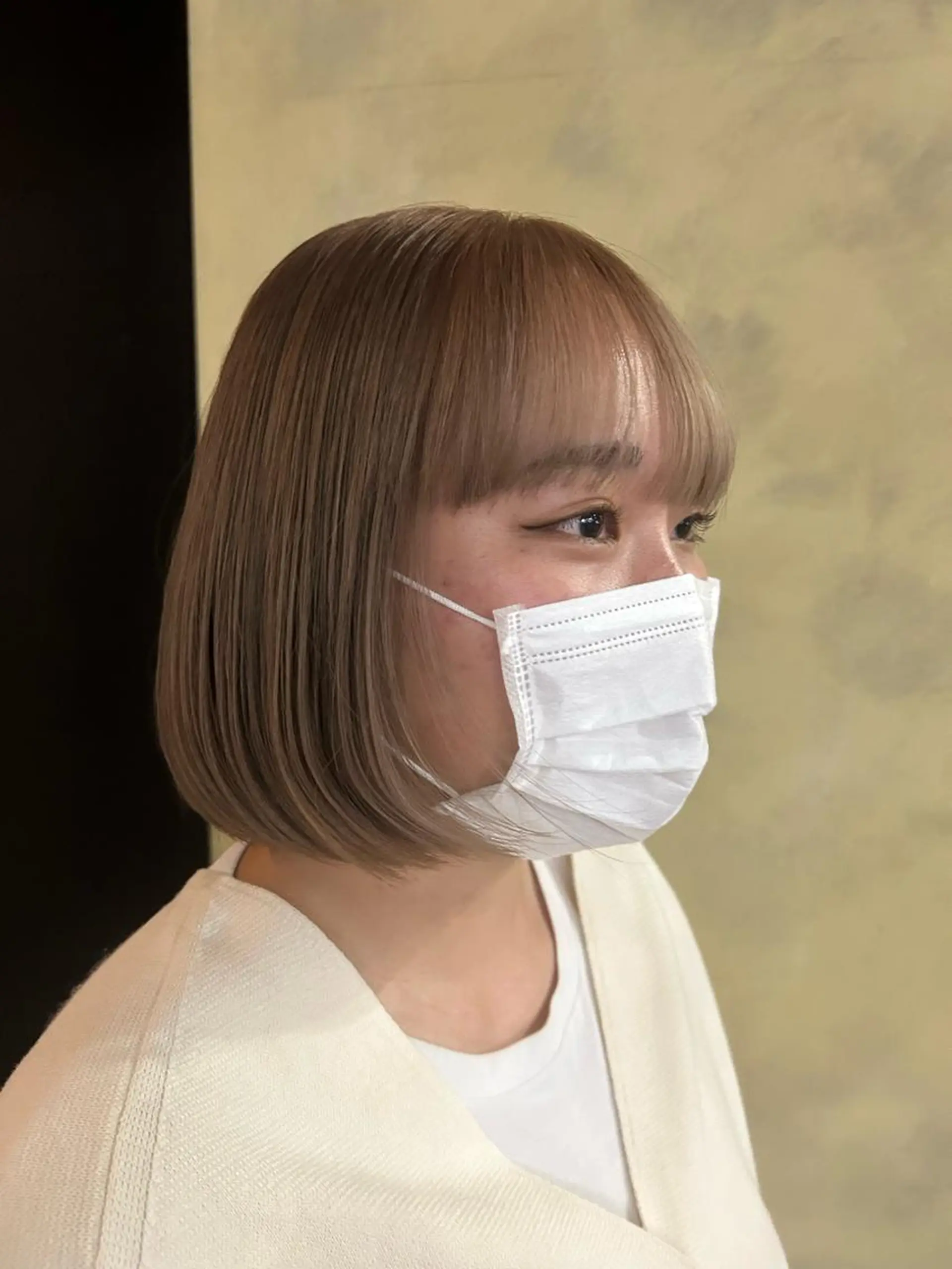 ショート カラー ベージュカラー ブリーチ ハイトーンカラー ミルクティーベージュ ボブ レピア　博多駅前店所属・LEPIA 博多駅前店のマツエク・マツパデザイン