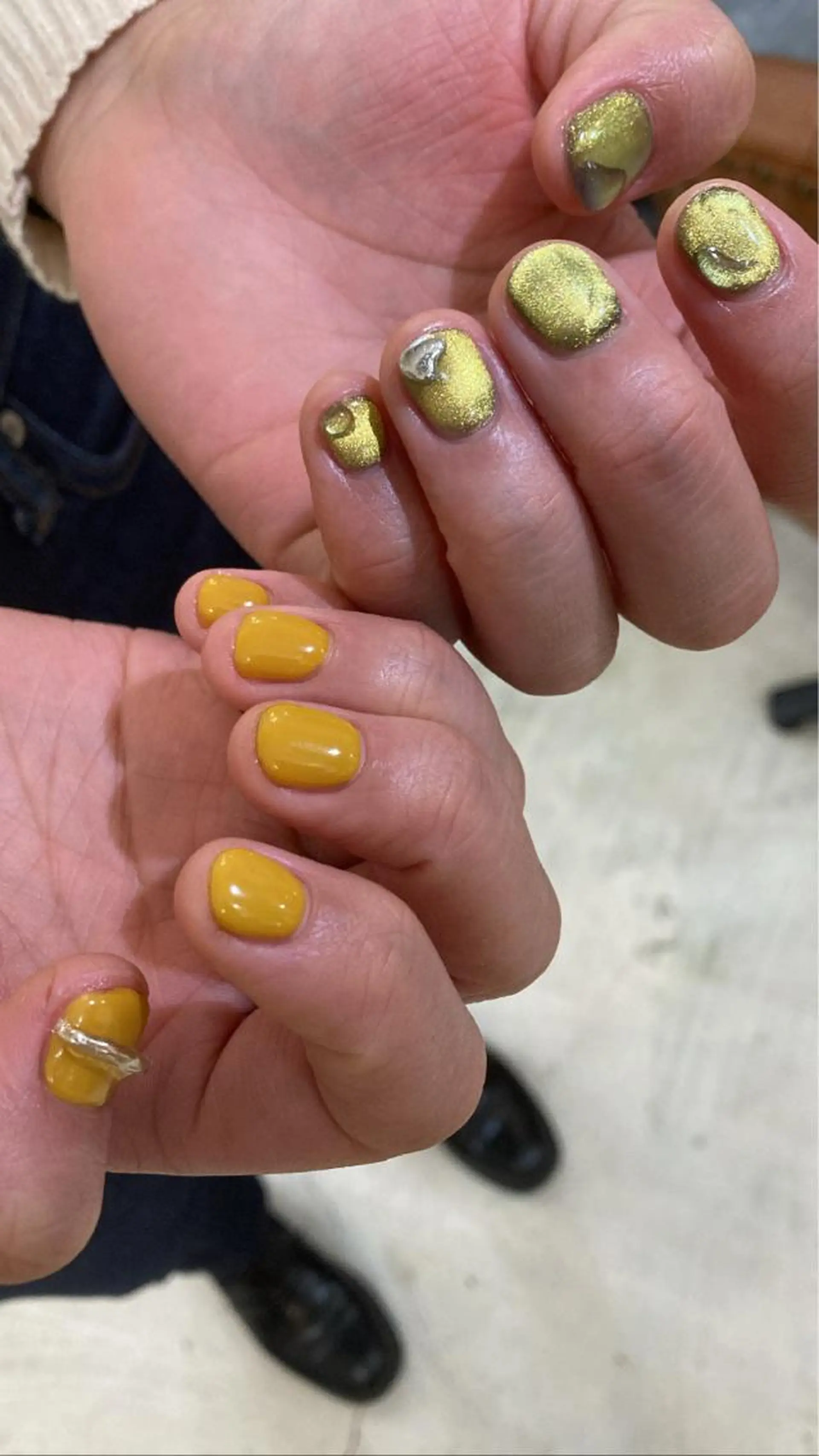 ネイル nailsalon hue所属・小山 羽奈のネイルデザイン