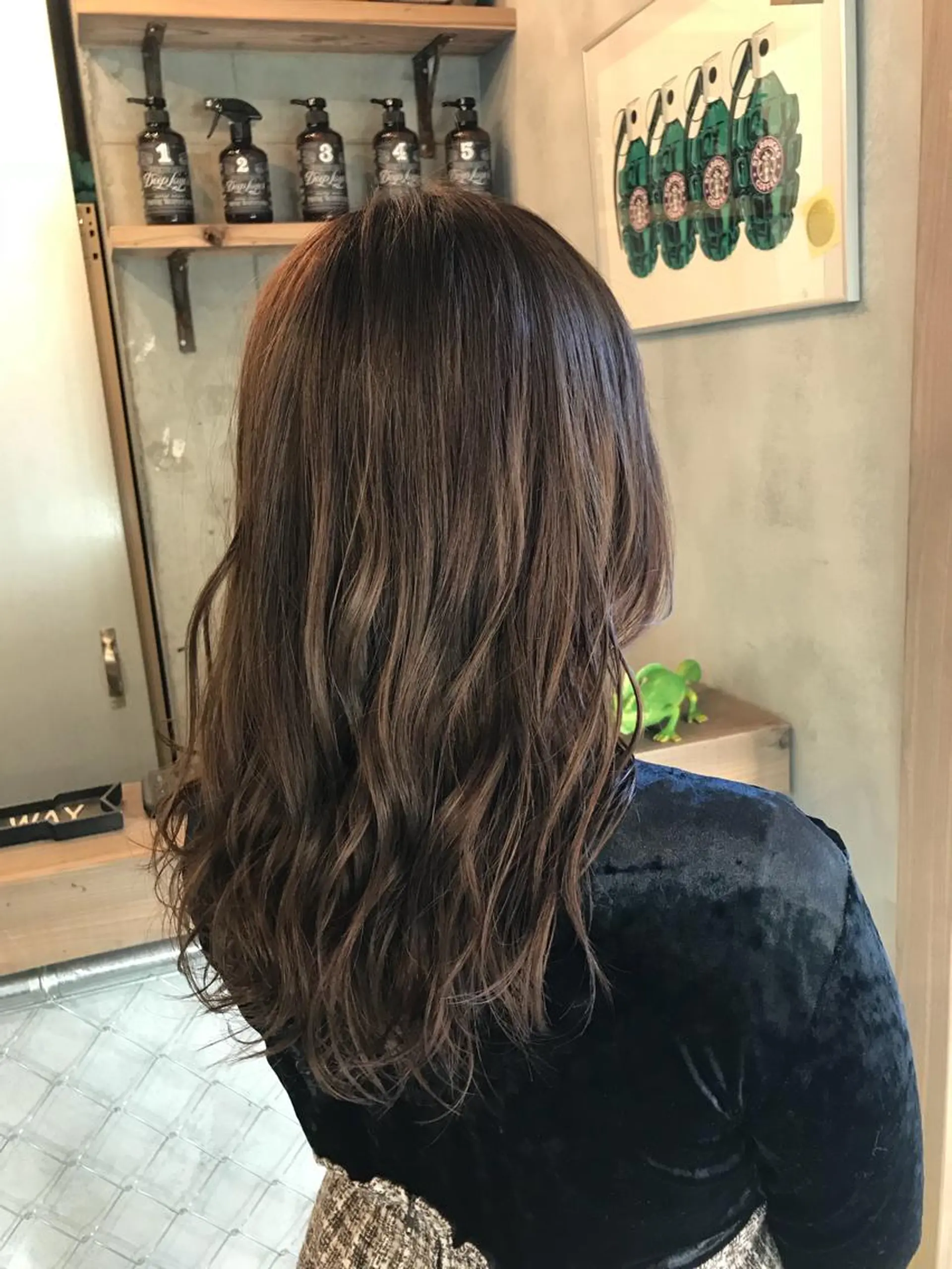 ロング カラー グレージュ ミルクティーグレージュ 竹嶌 健吾のヘアスタイル